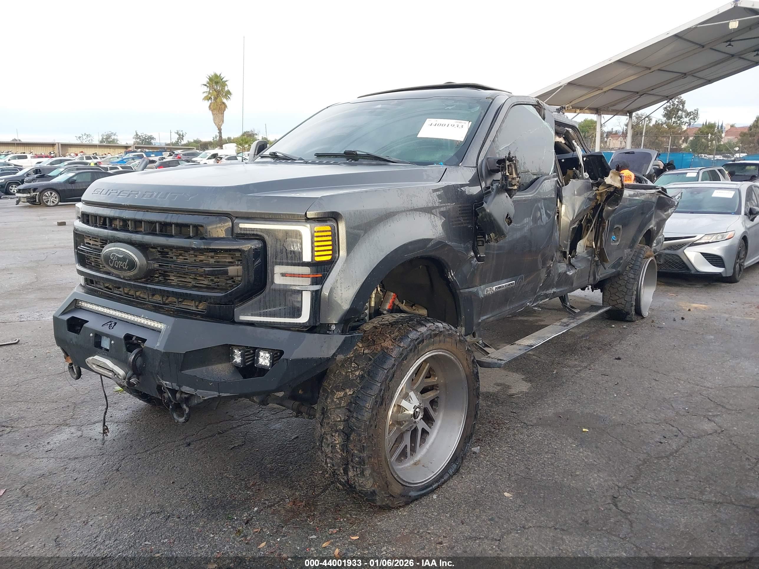 FORD F-250 image 2