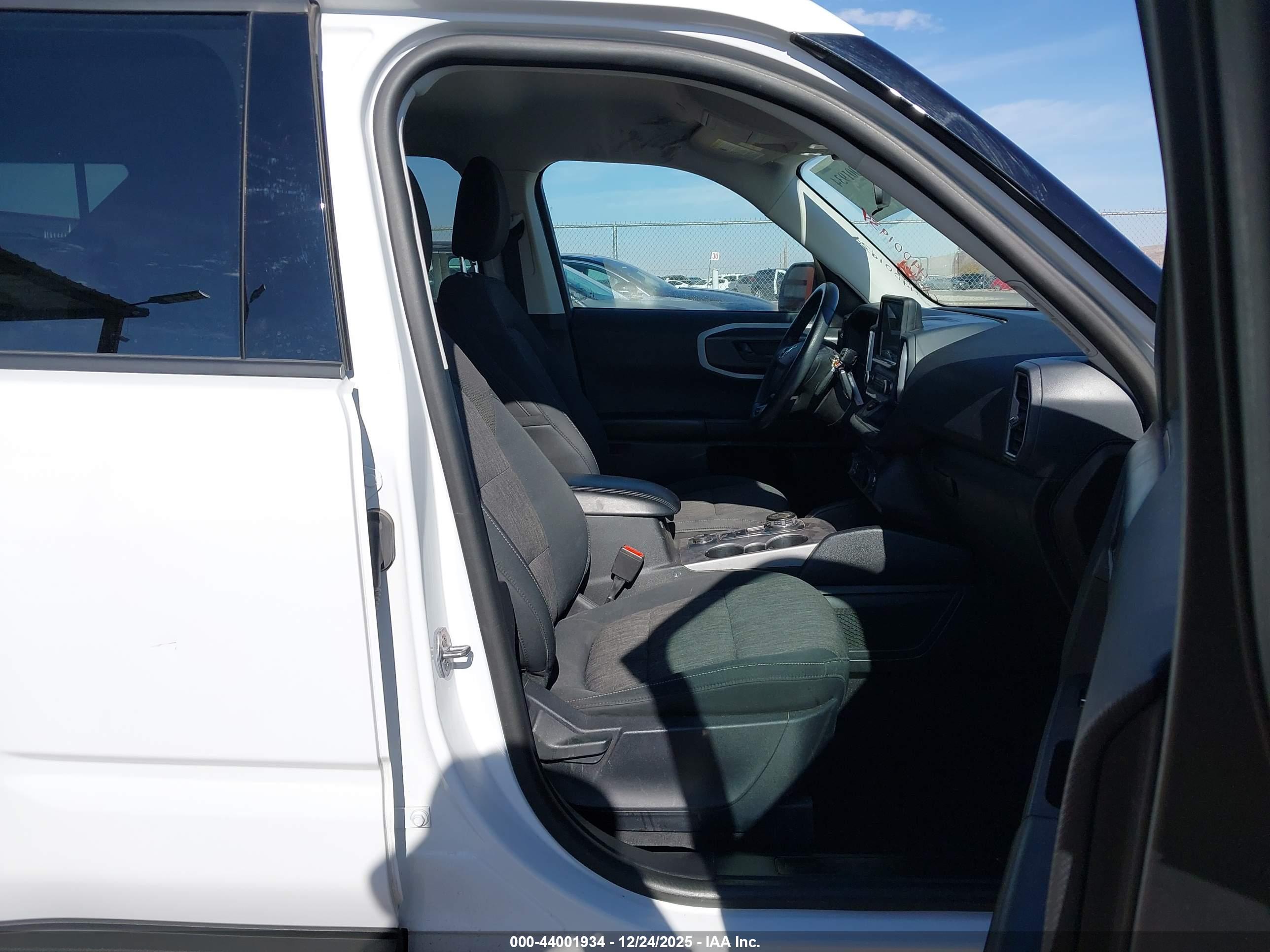 FORD BRONCO image 5