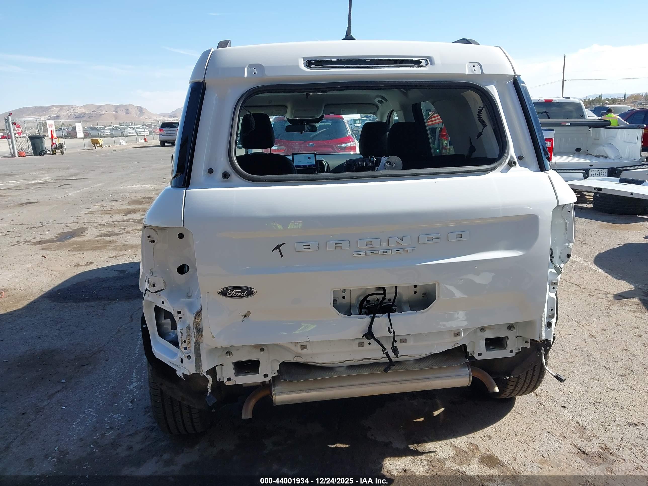 FORD BRONCO image 6