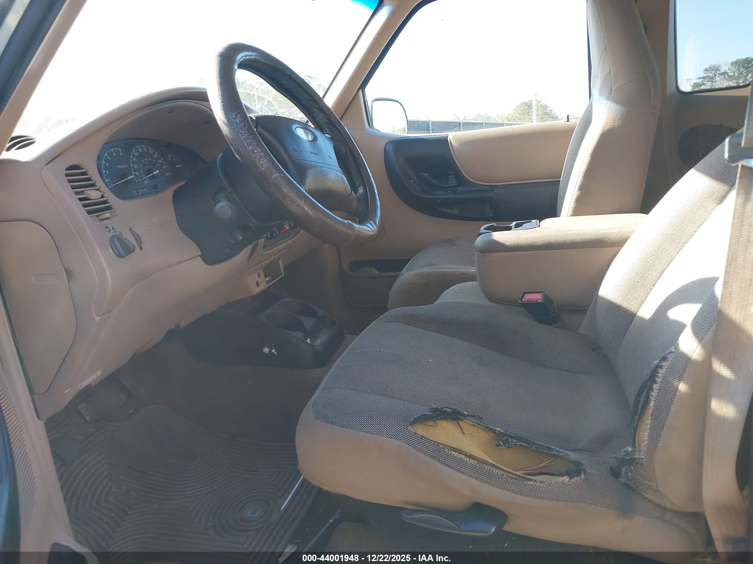 FORD RANGER image 5