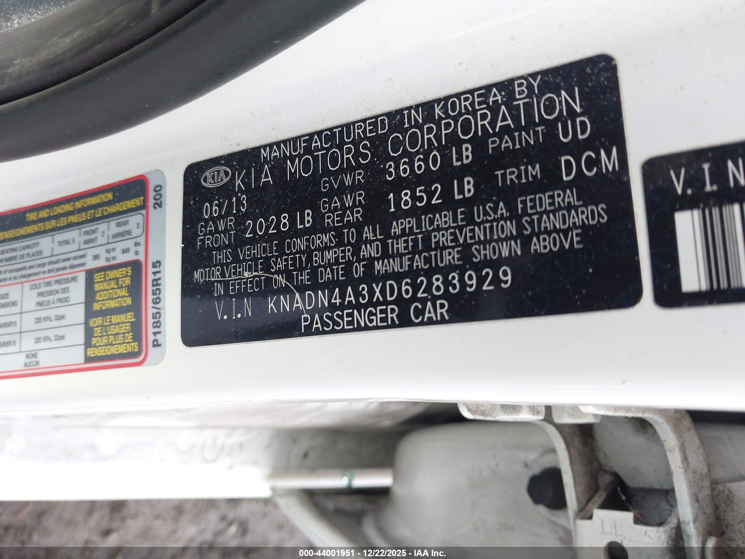 KIA RIO image 9