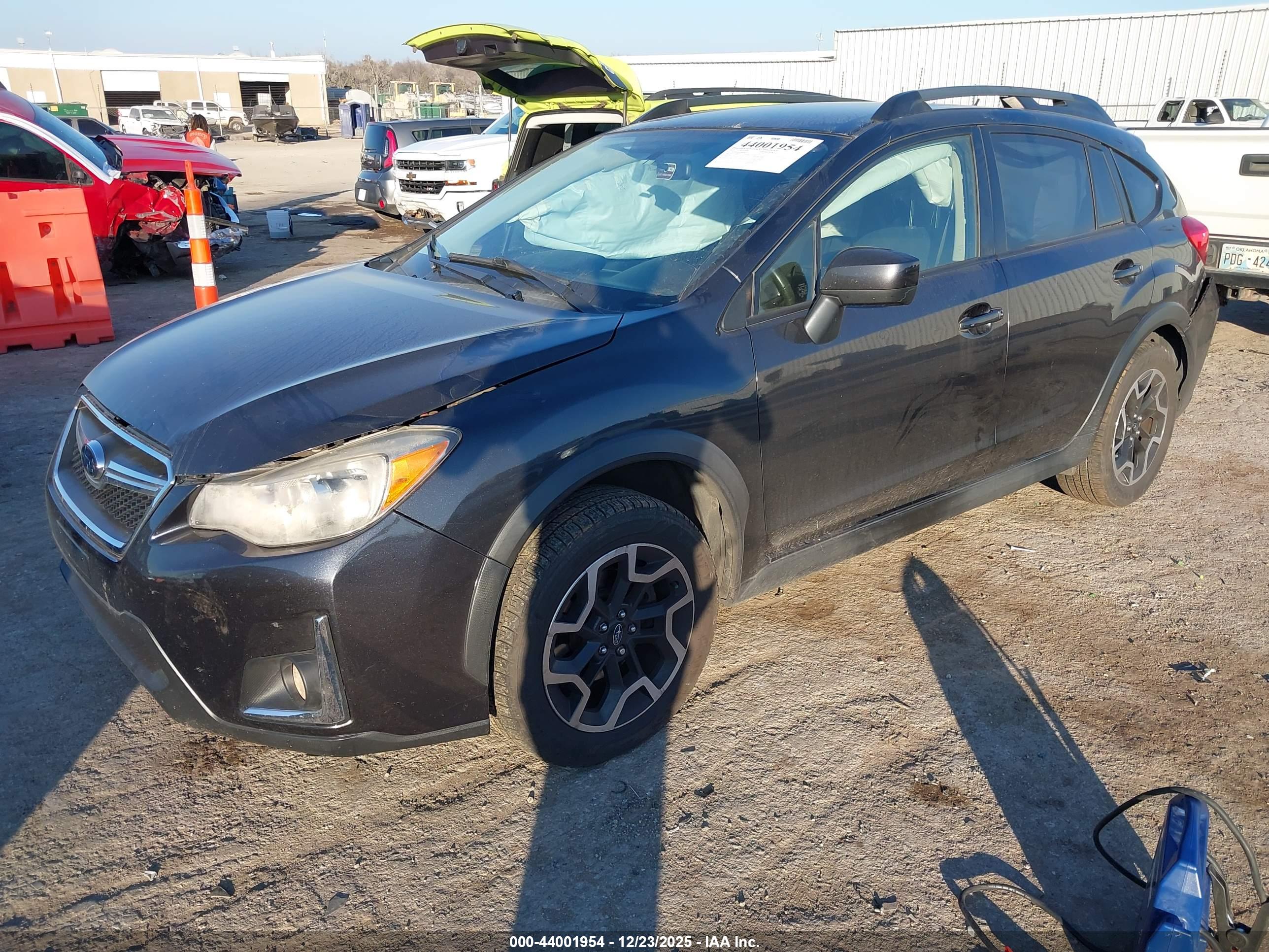 SUBARU CROSSTREK image 2