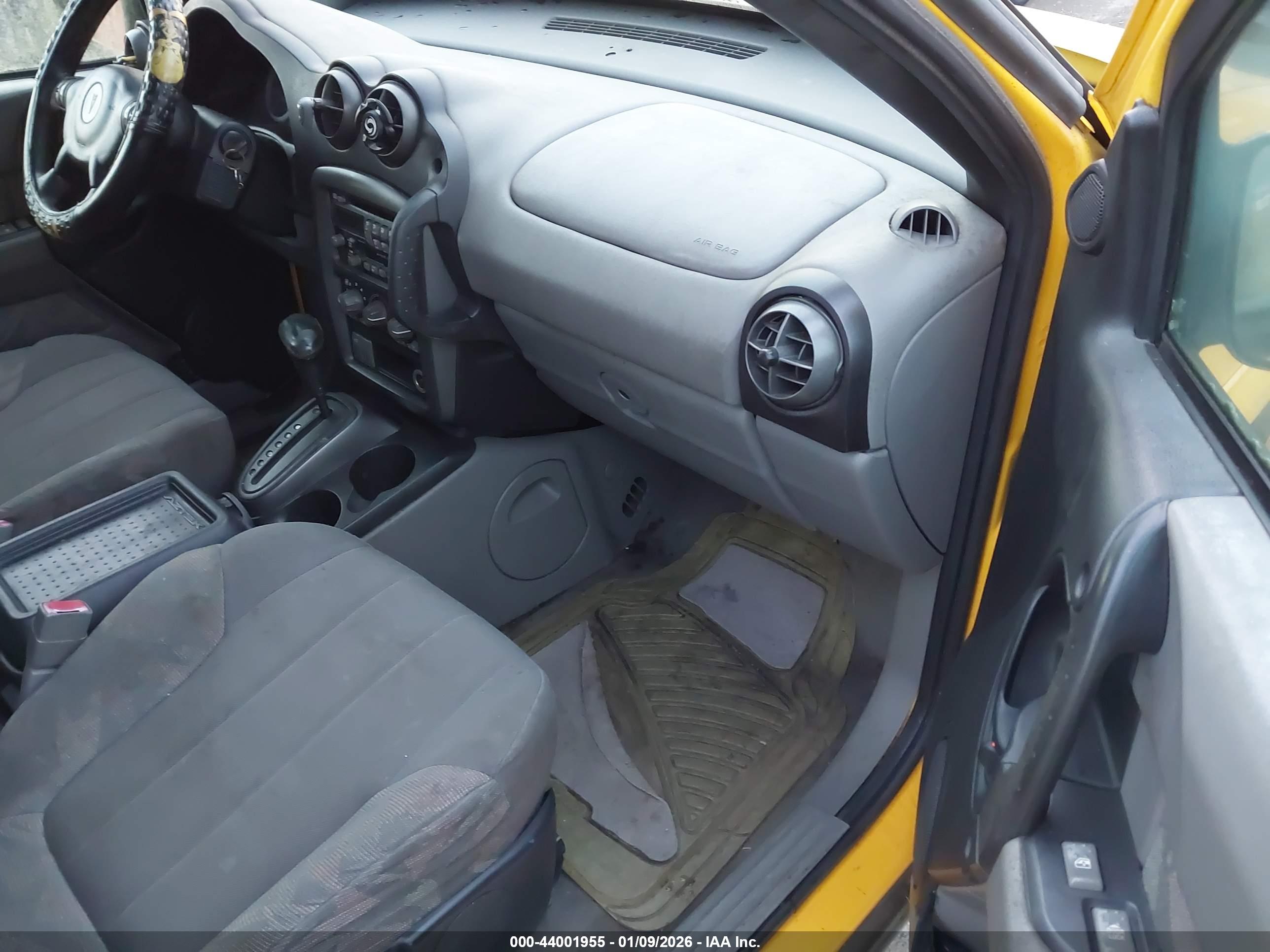 PONTIAC AZTEK image 5