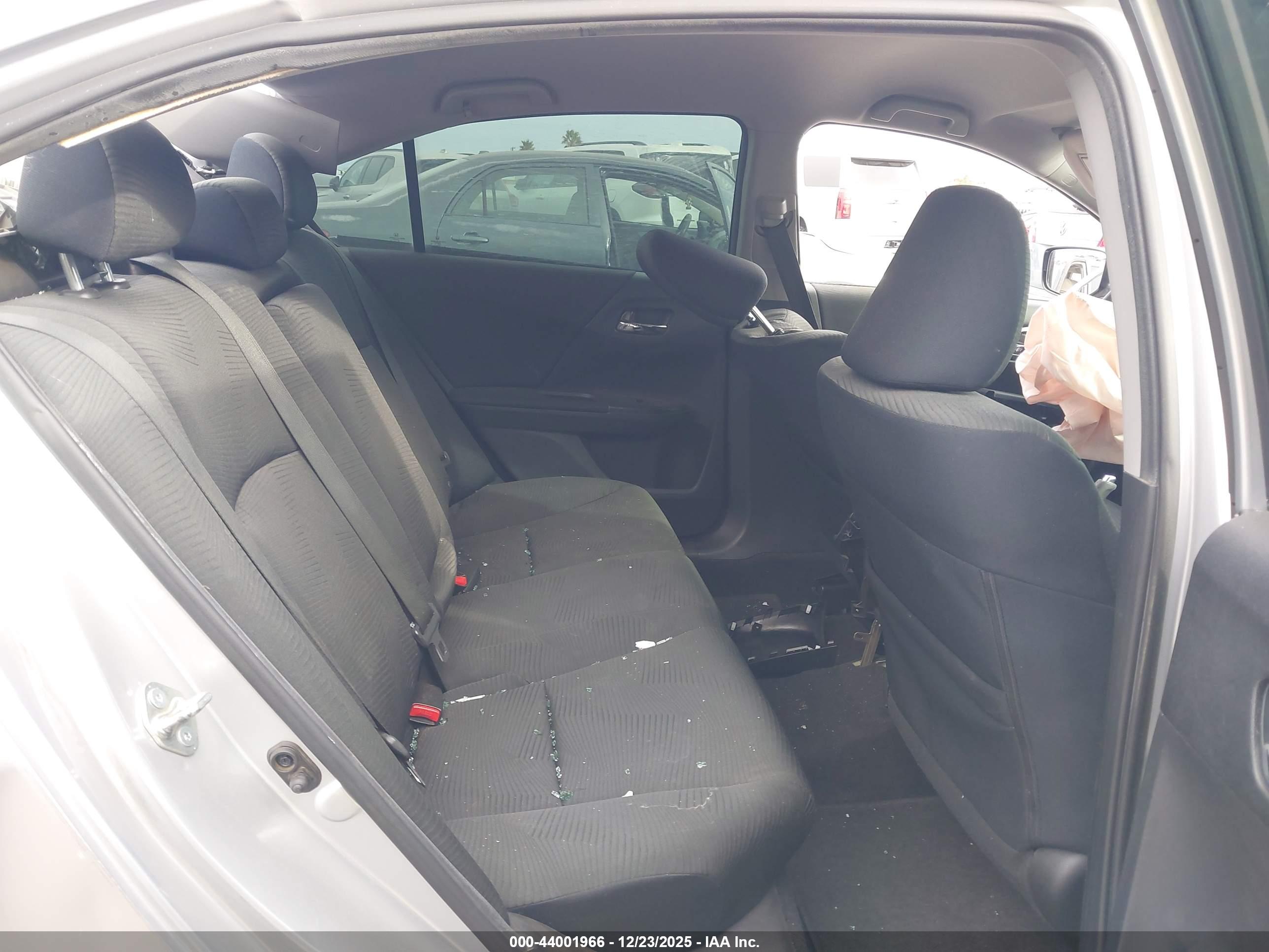 HONDA ACCORD image 8