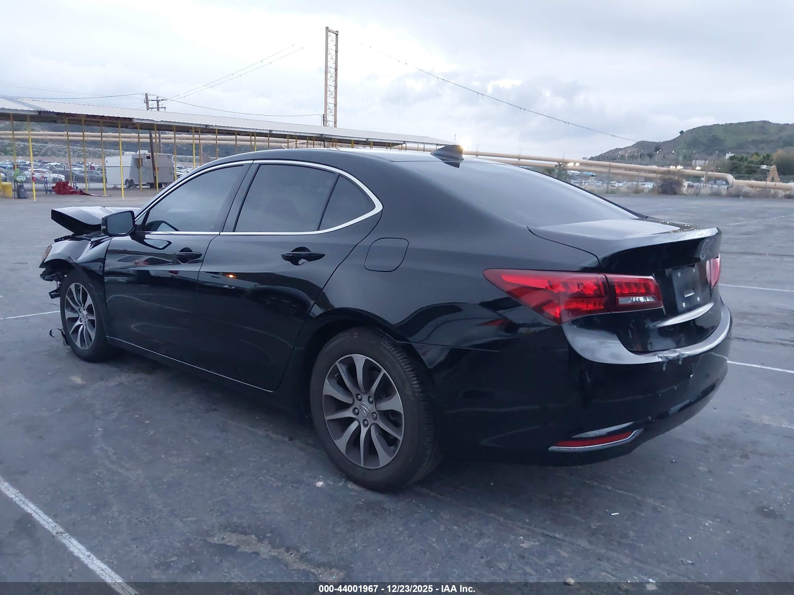 ACURA TLX image 3
