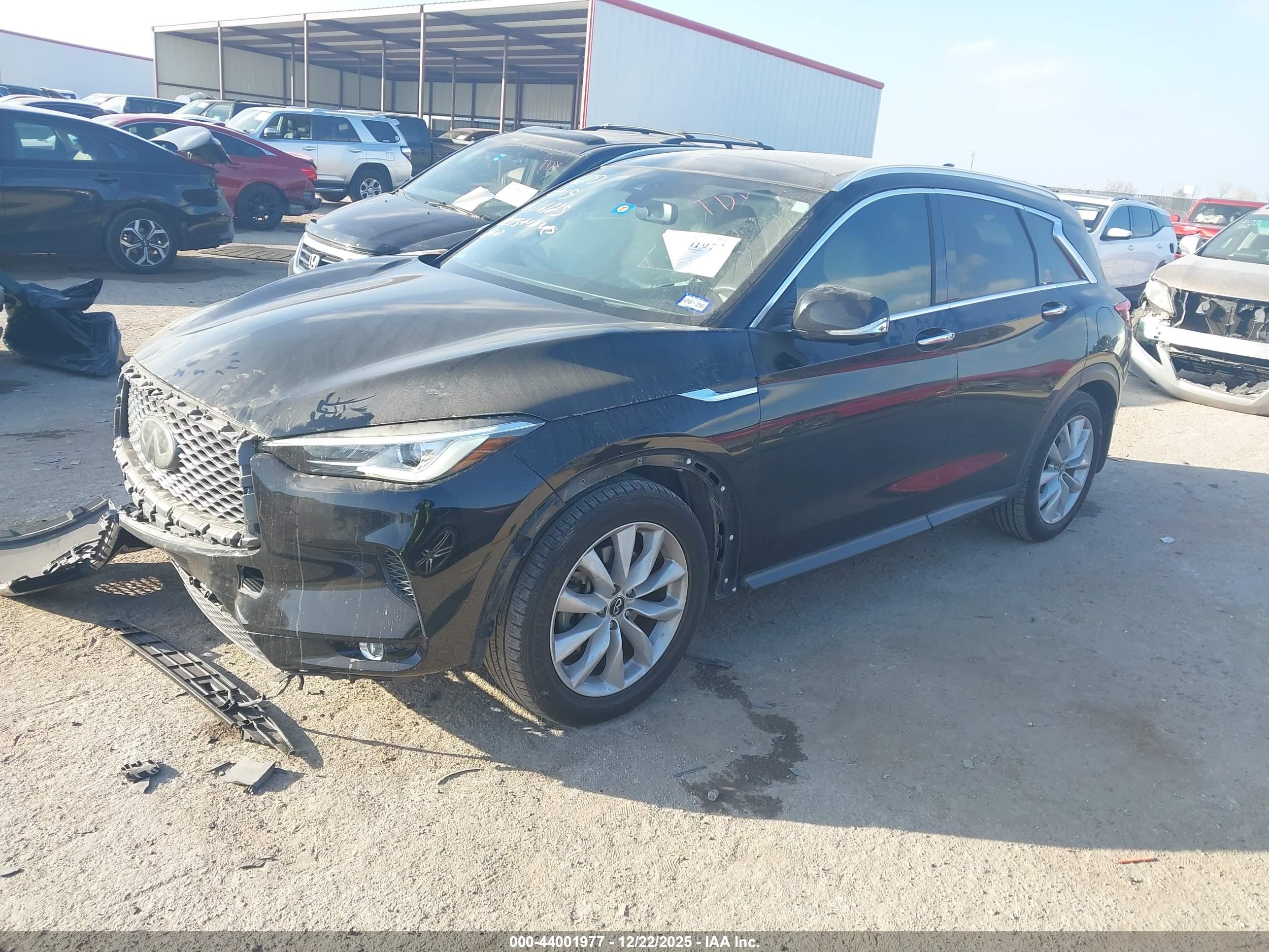 INFINITI QX50 image 2