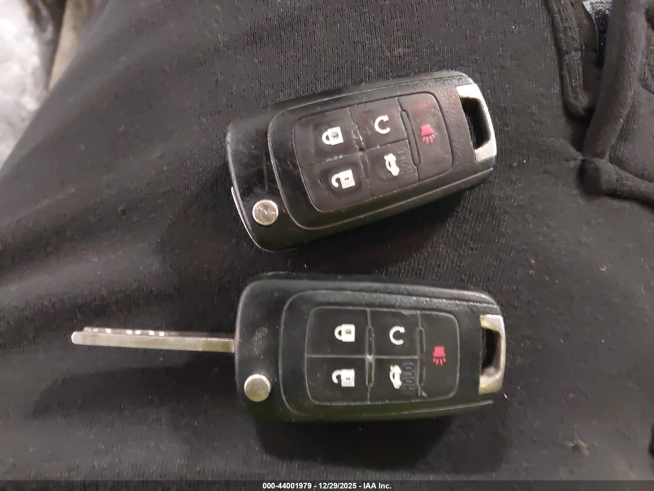 CHEVROLET EQUINOX image 11