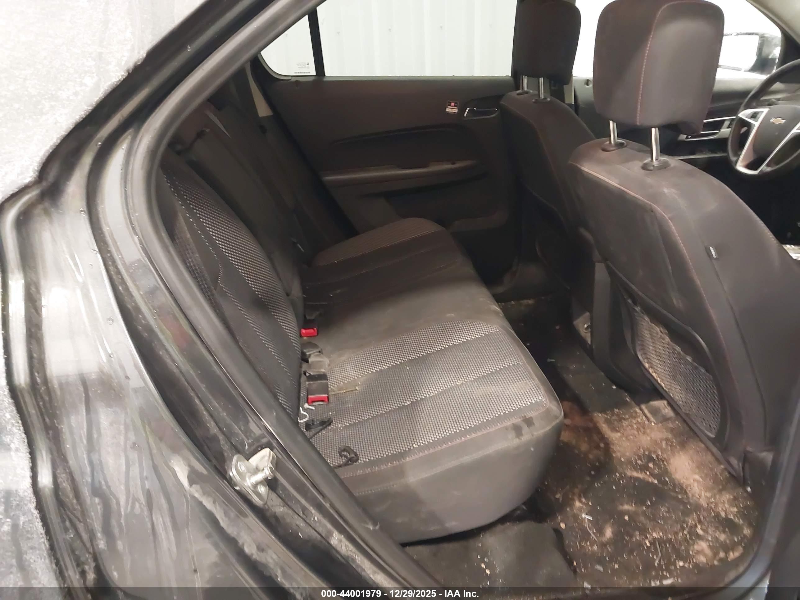 CHEVROLET EQUINOX image 8