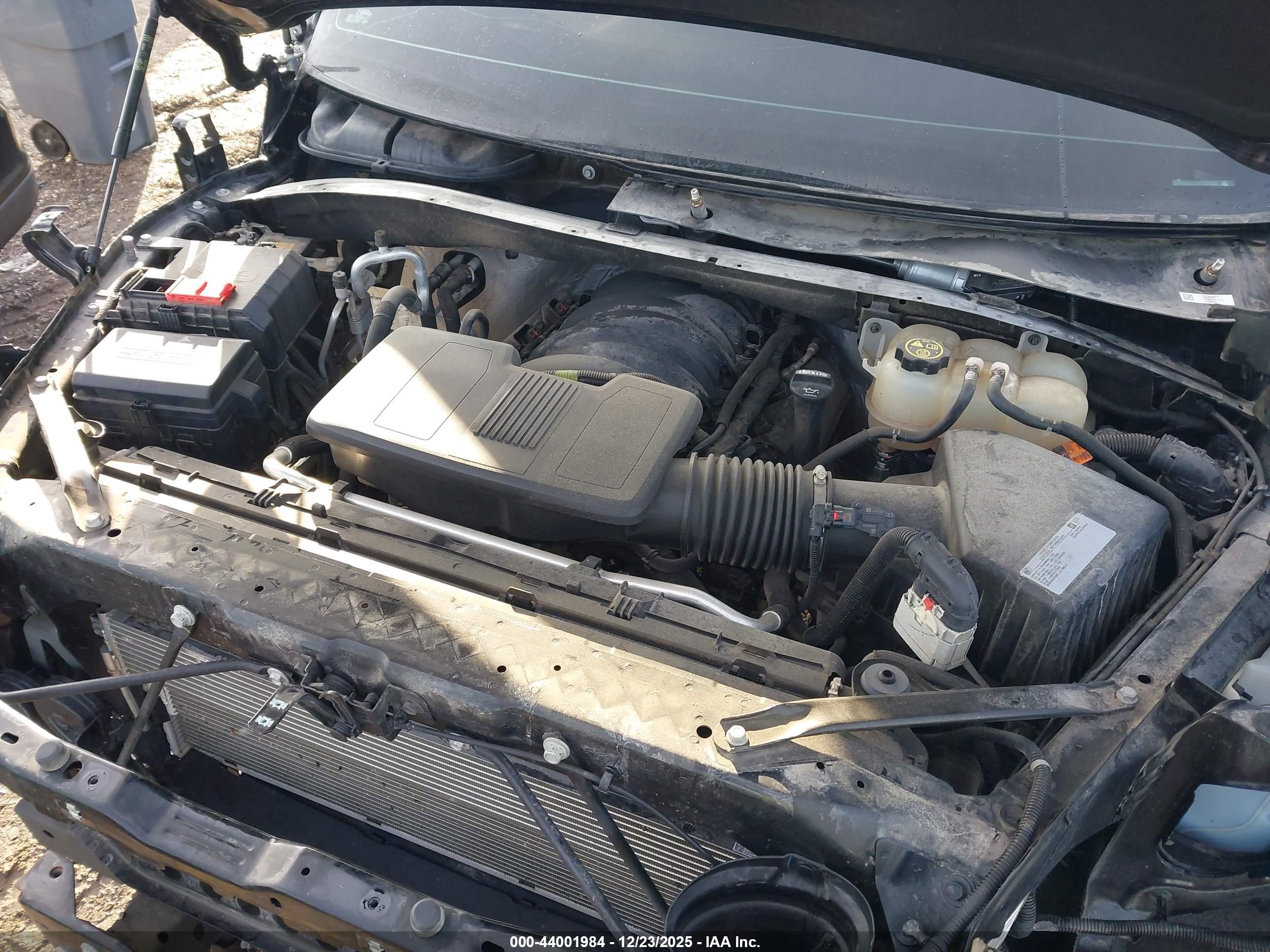 CHEVROLET SILVERADO image 10