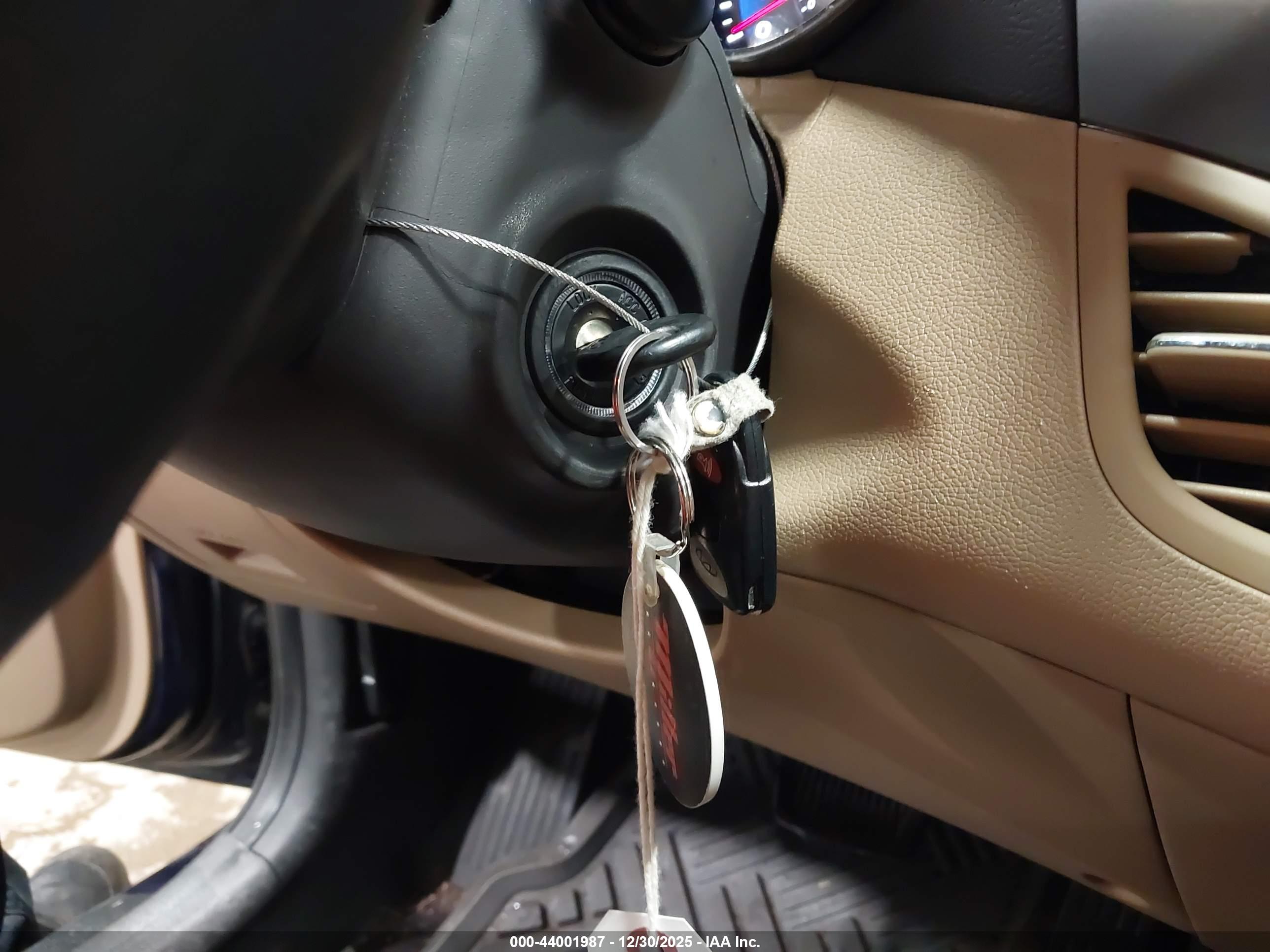 HYUNDAI ELANTRA image 11