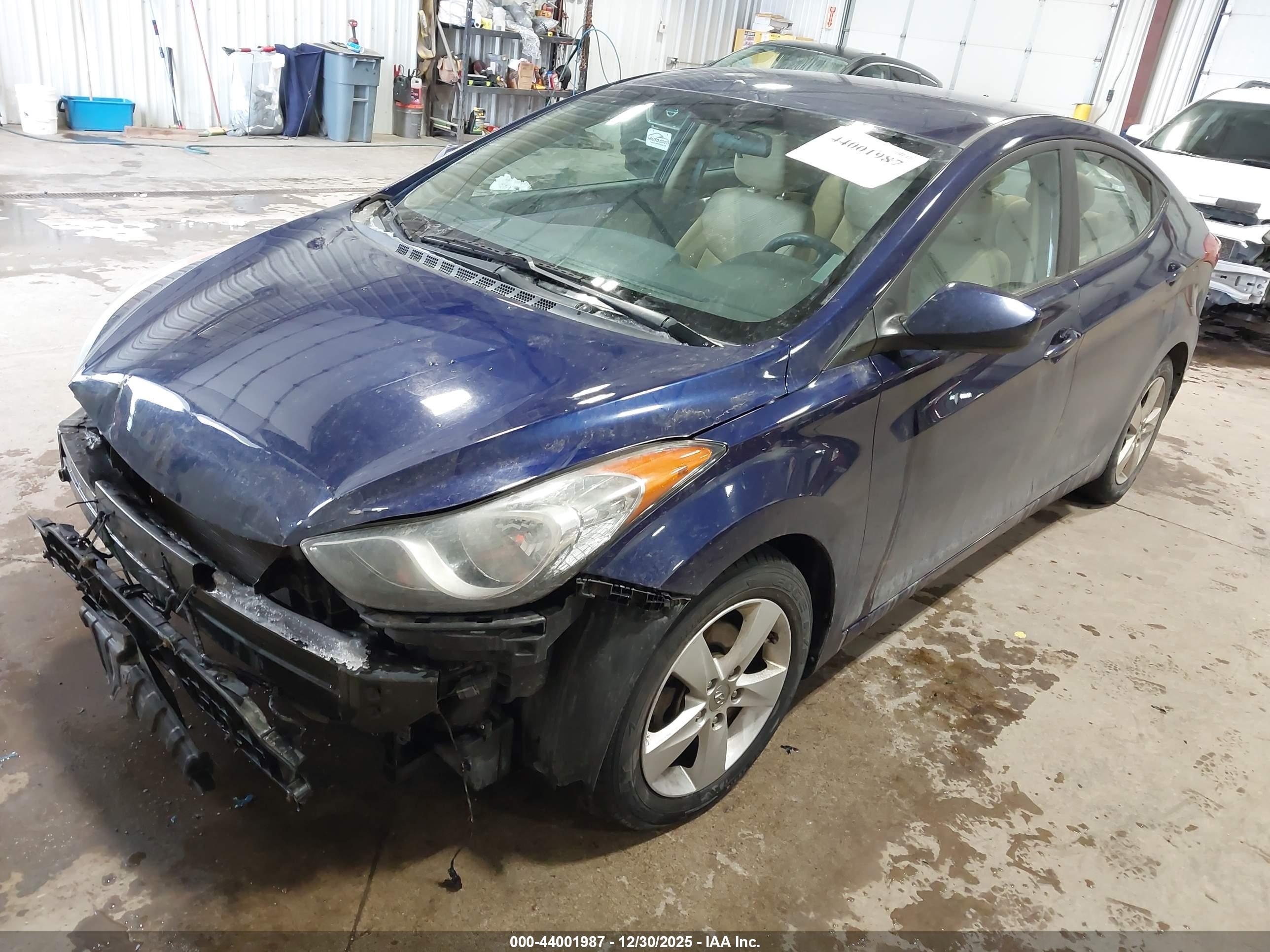 HYUNDAI ELANTRA image 2