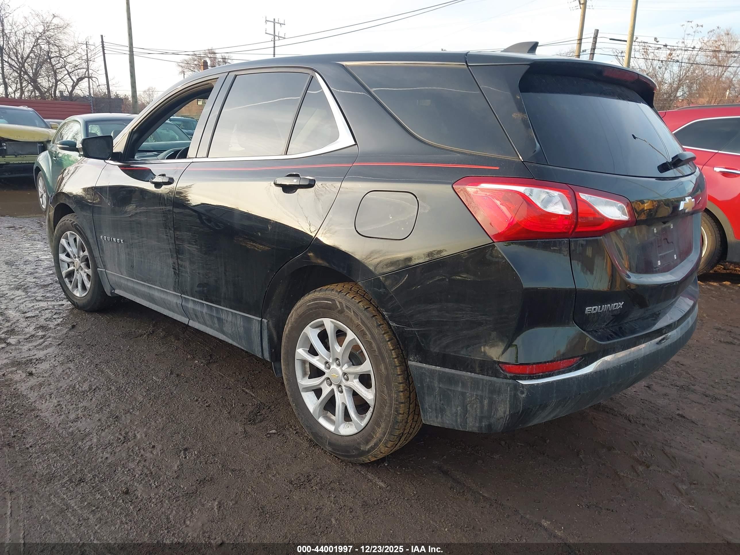 CHEVROLET EQUINOX image 3