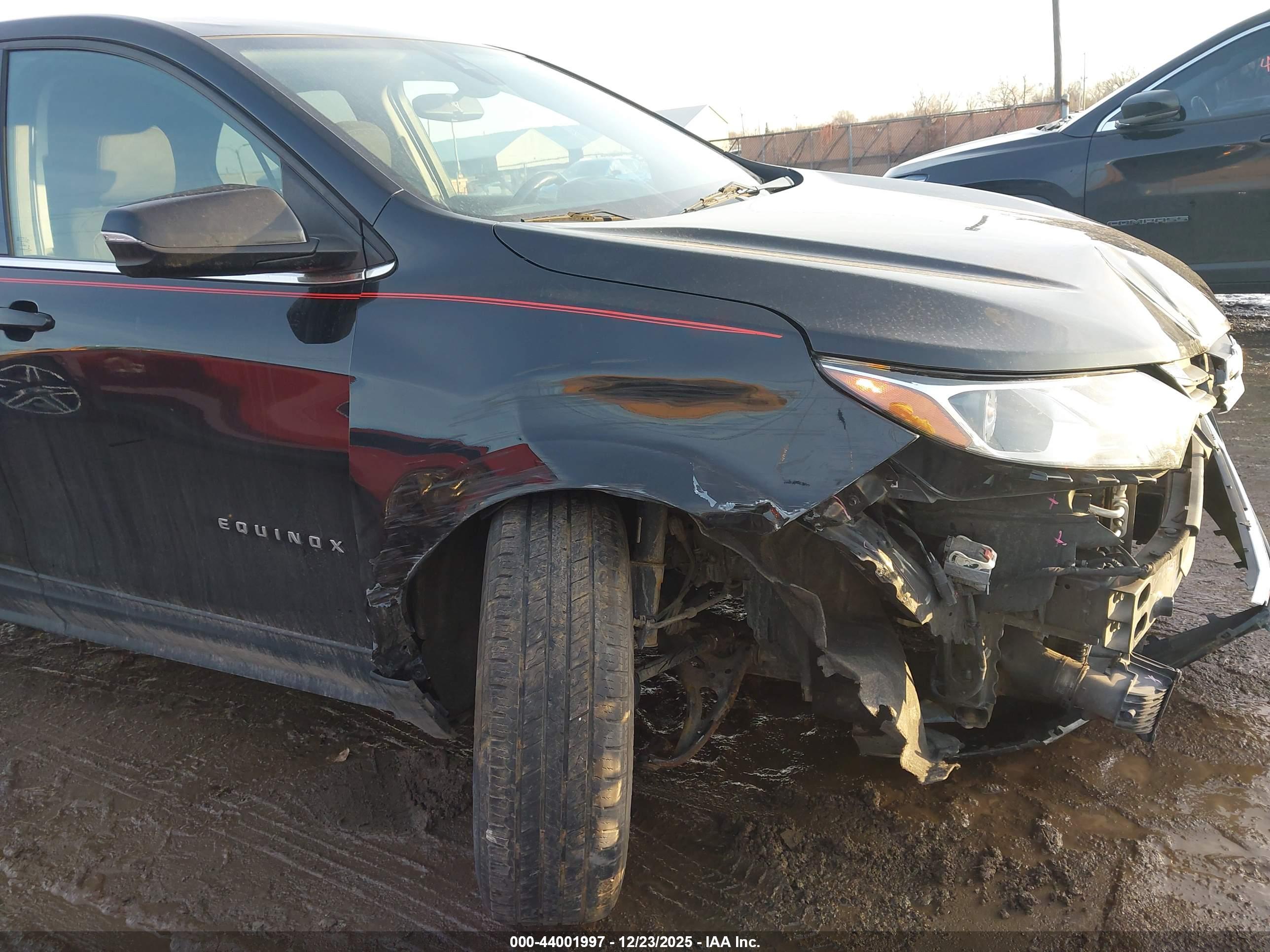 CHEVROLET EQUINOX image 6