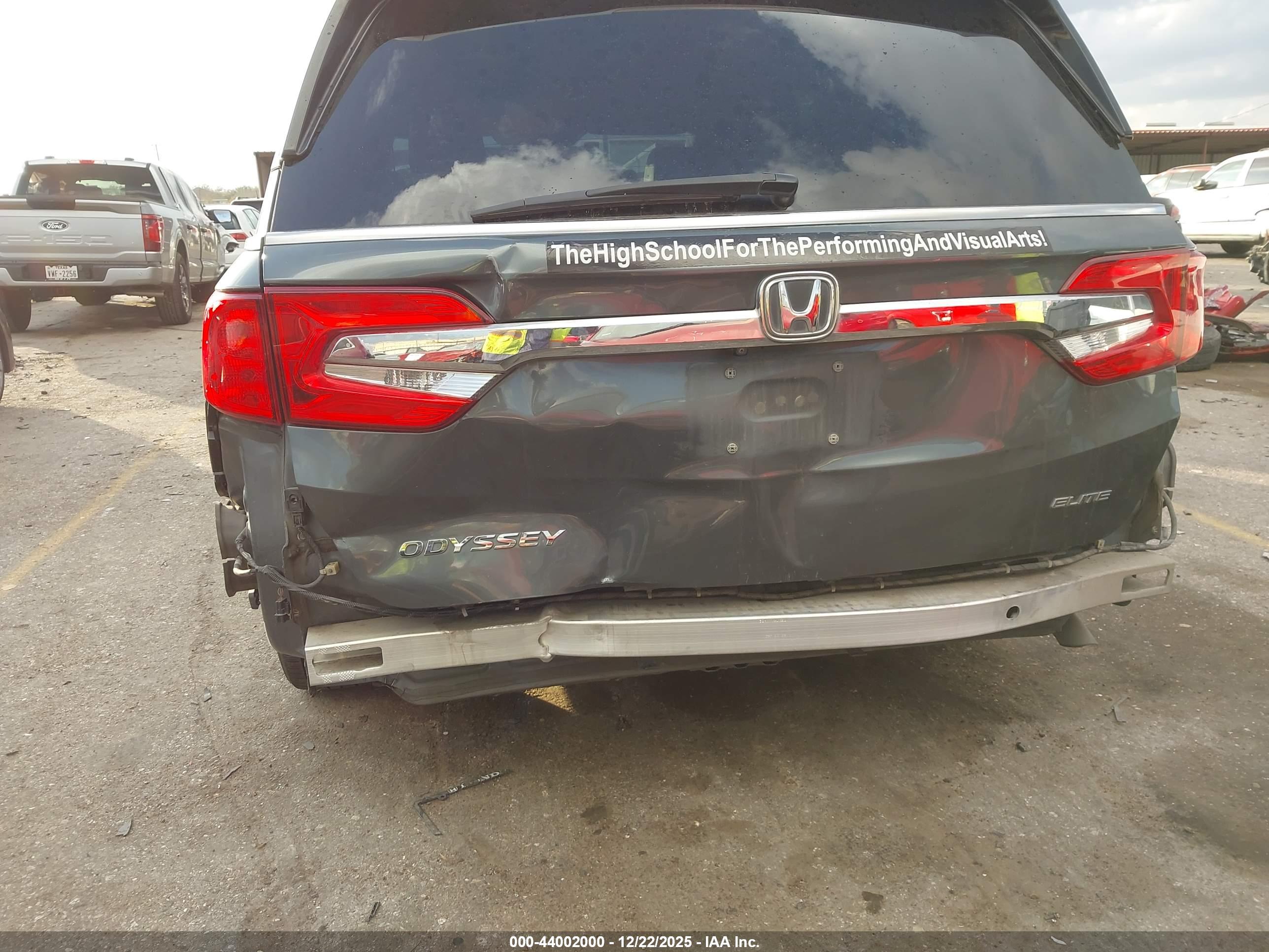 HONDA ODYSSEY image 6