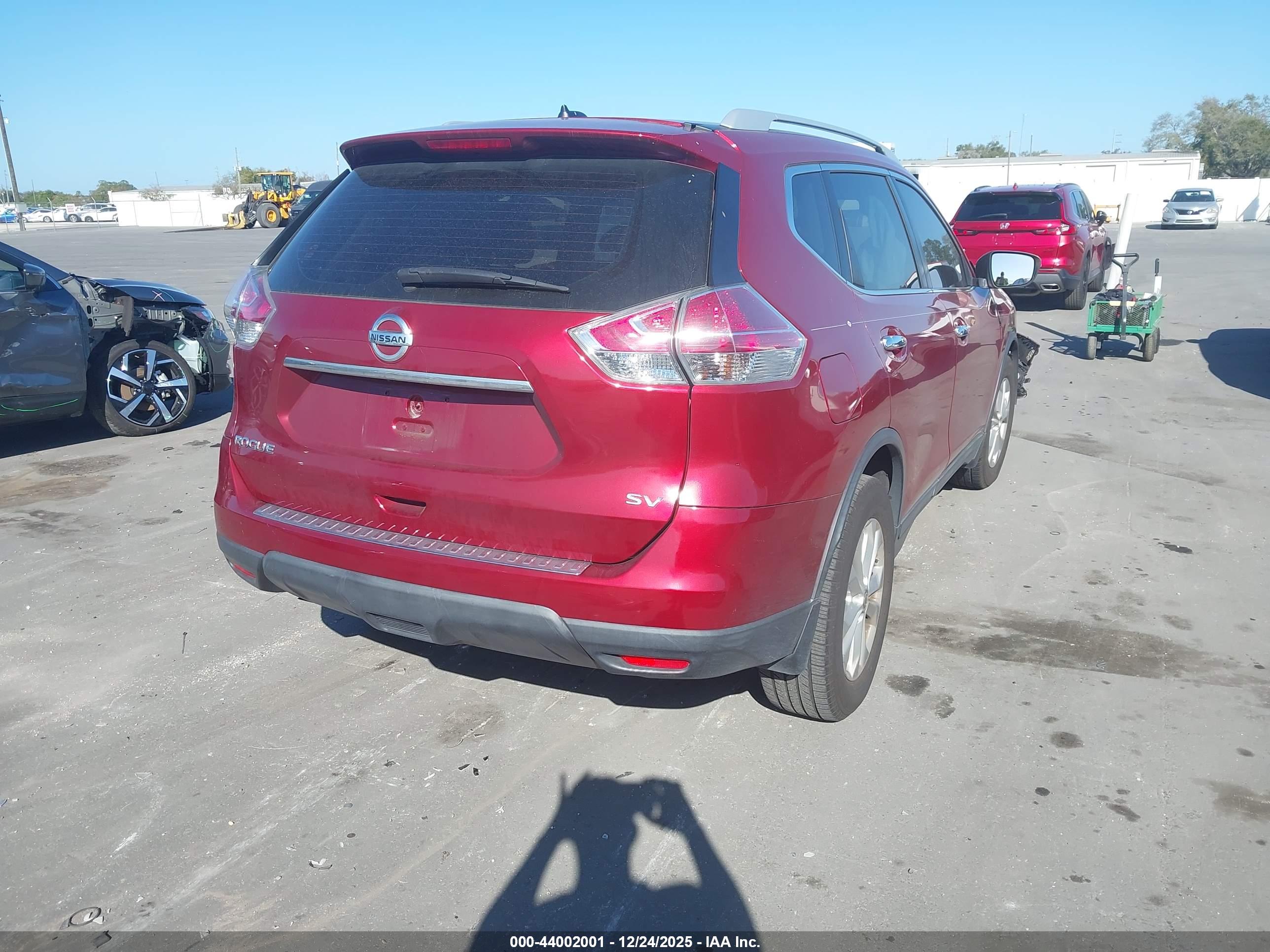 NISSAN ROGUE image 4