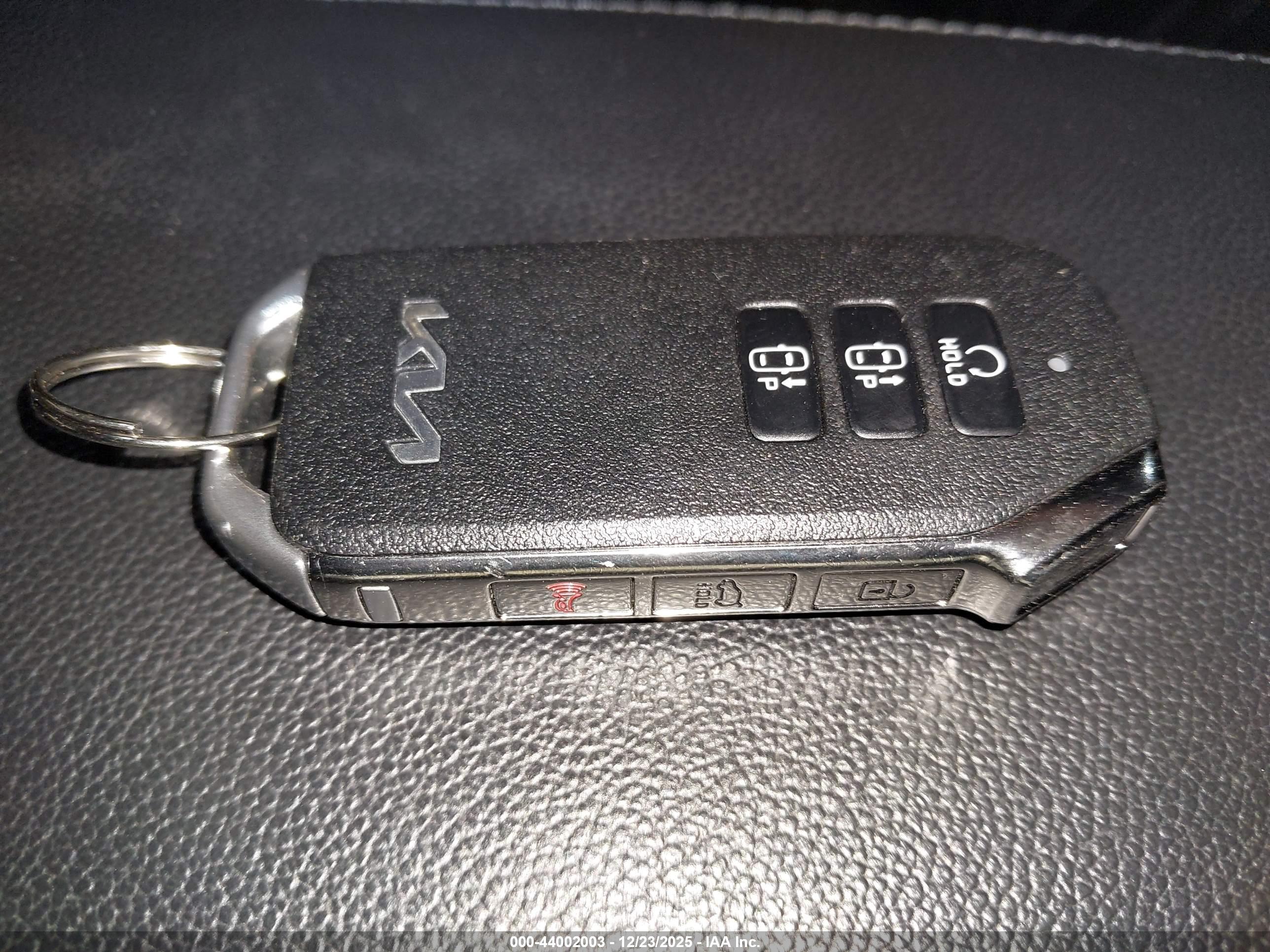 KIA SPORTAGE image 11