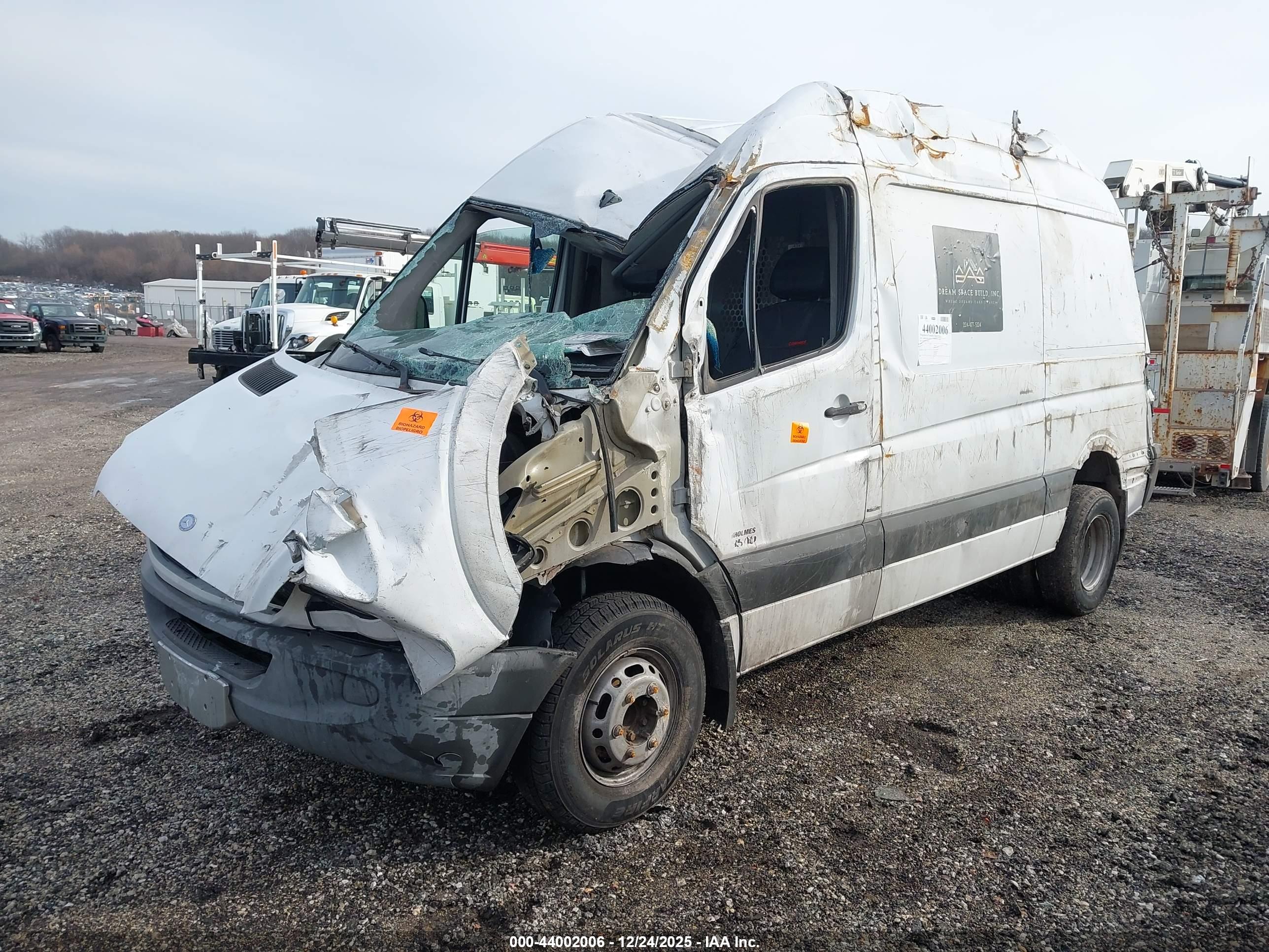 MERCEDES-BENZ SPRINTER image 2