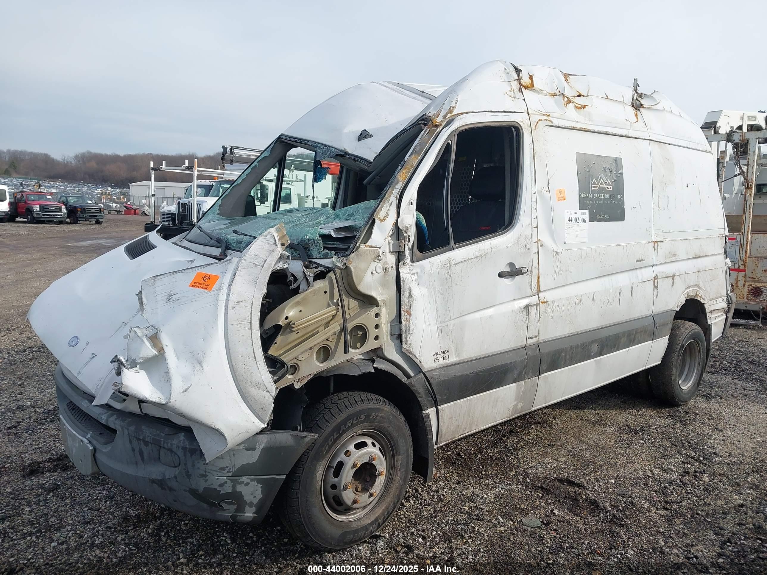 MERCEDES-BENZ SPRINTER image 6