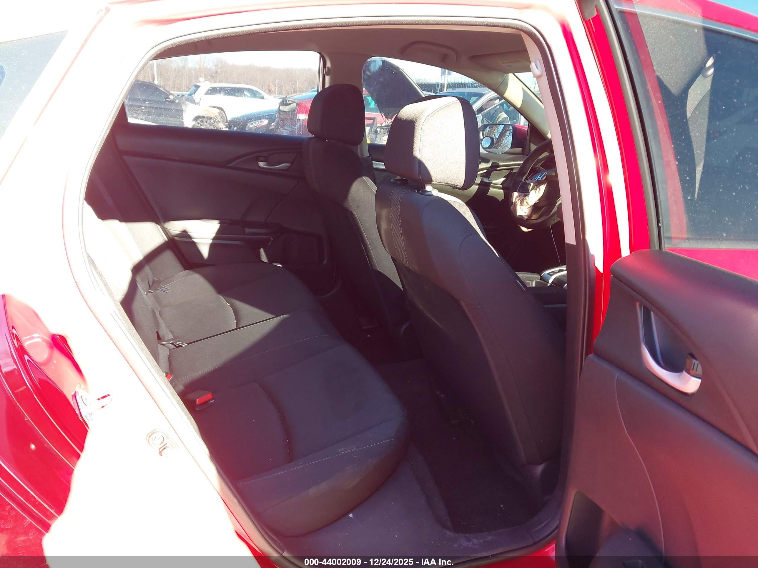 HONDA CIVIC image 8