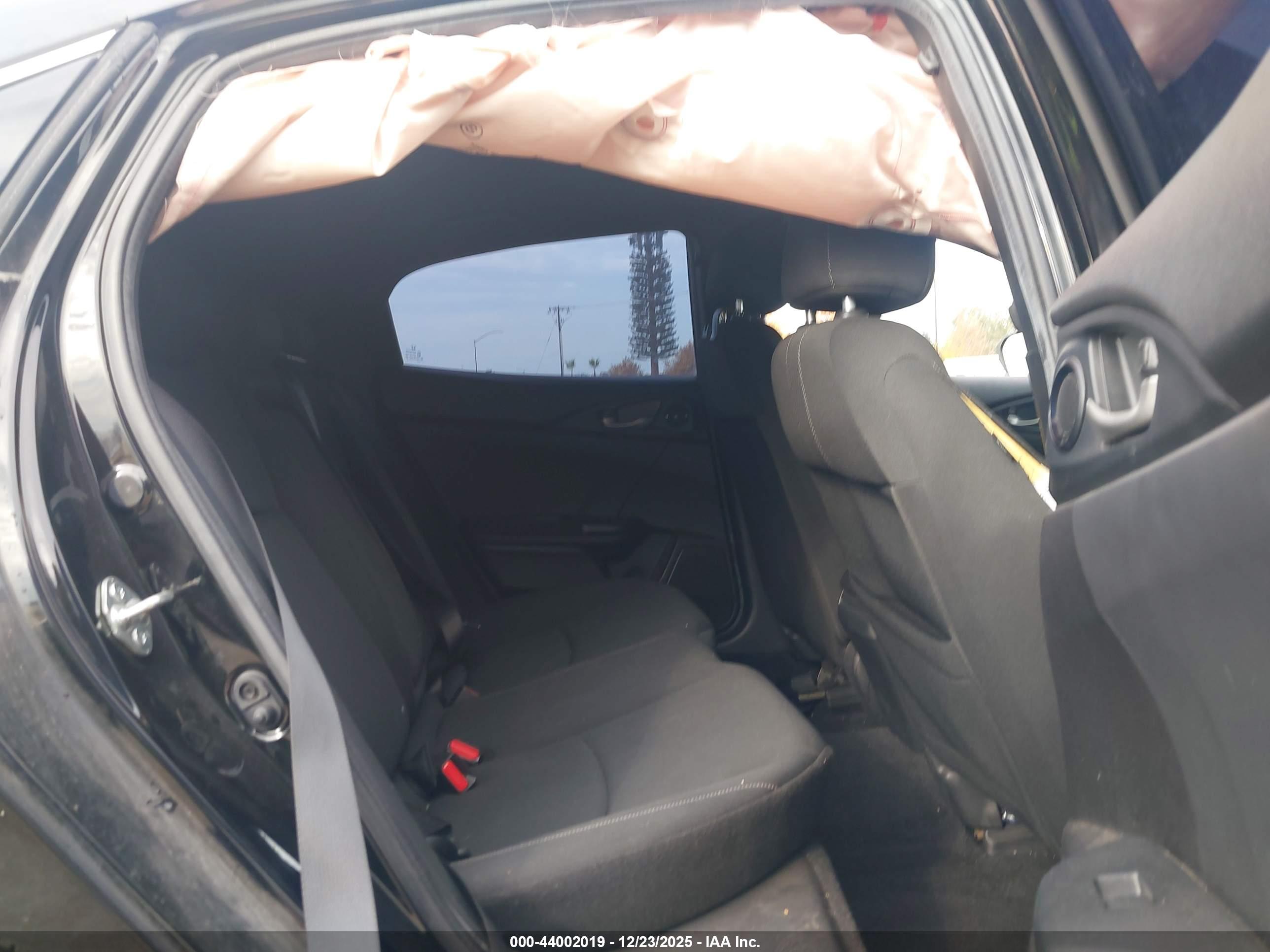 HONDA CIVIC image 8