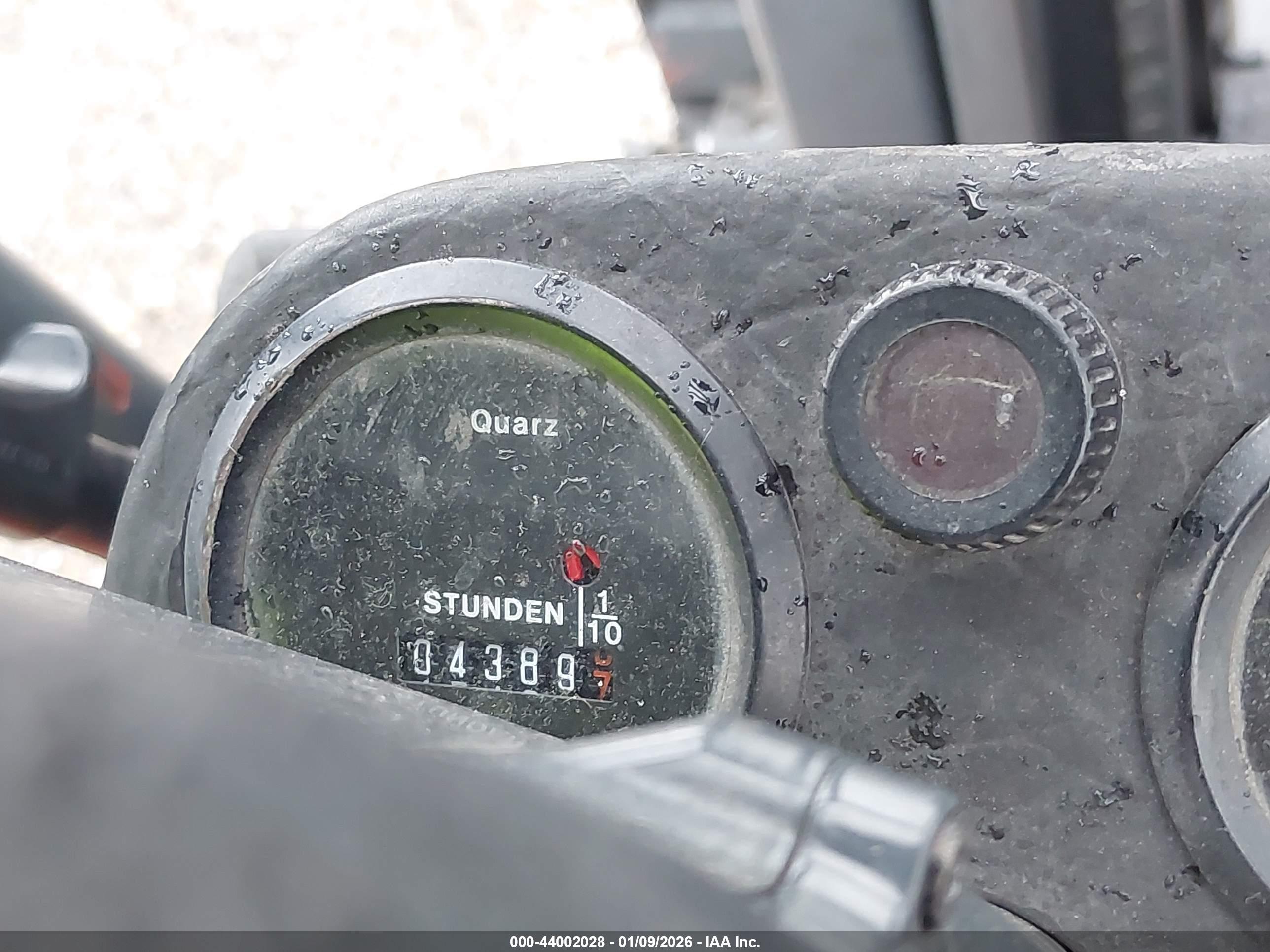 FORKLIFT E16 image 7