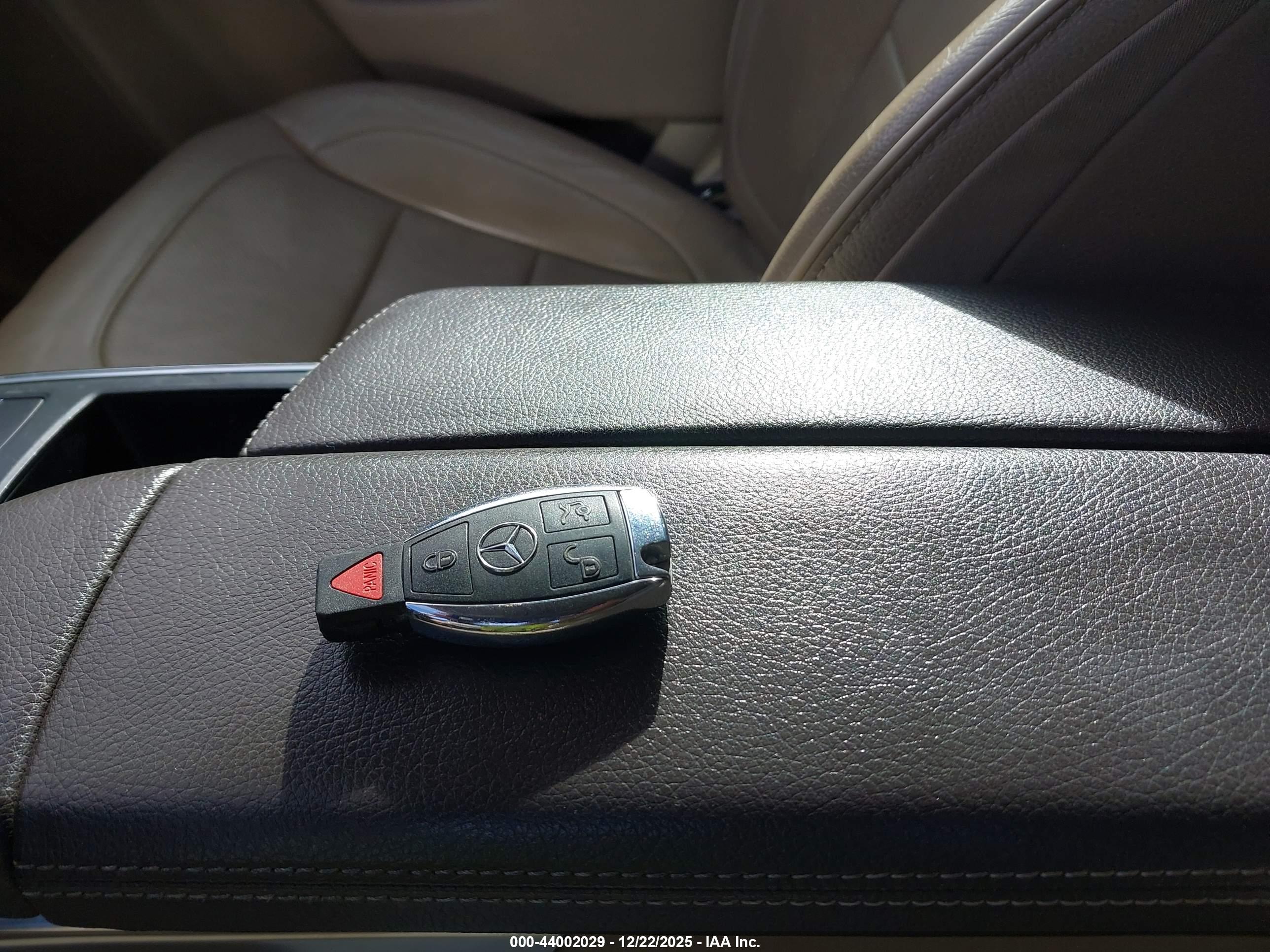 MERCEDES-BENZ GL image 11