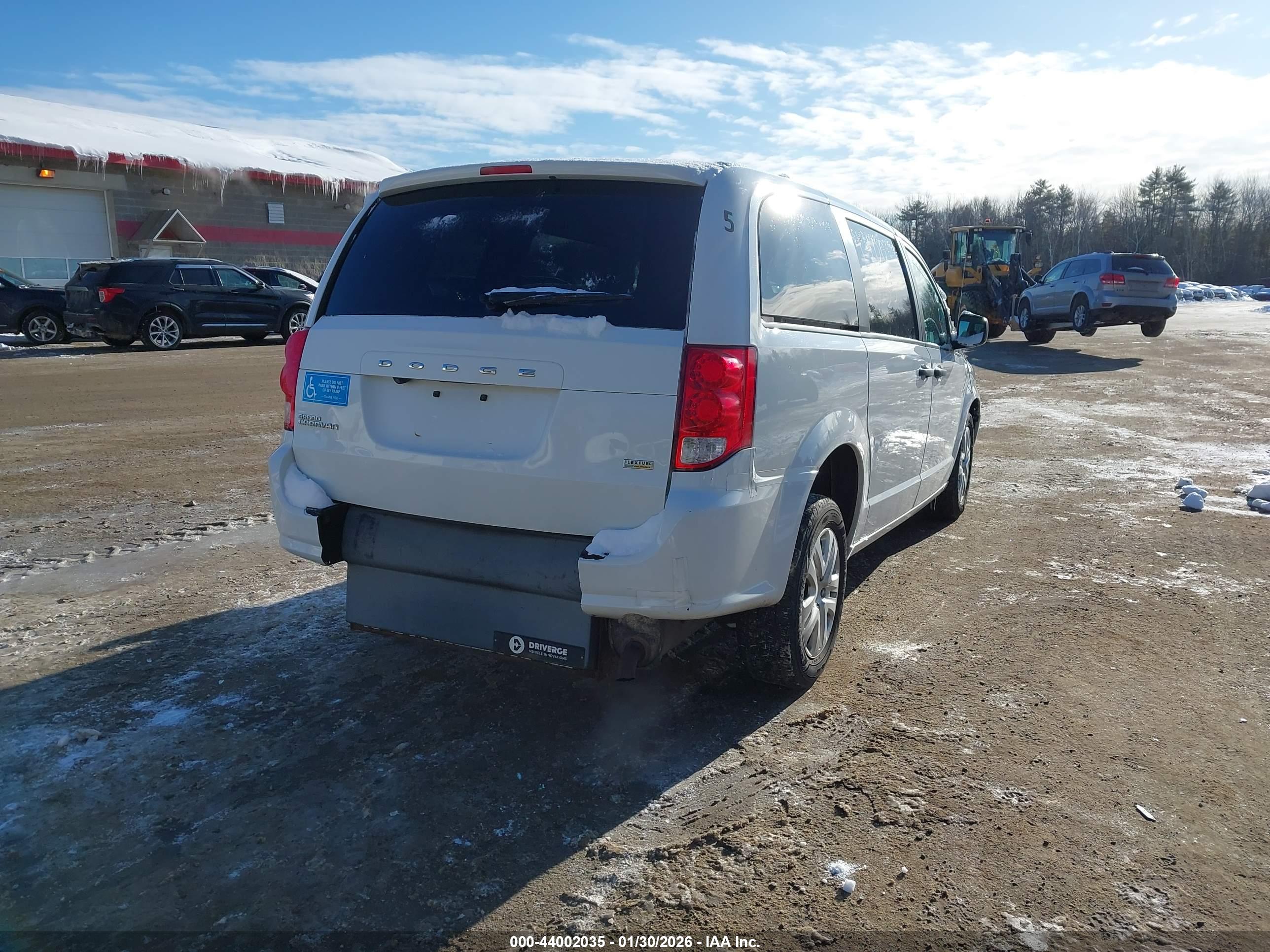 DODGE GRAND image 4