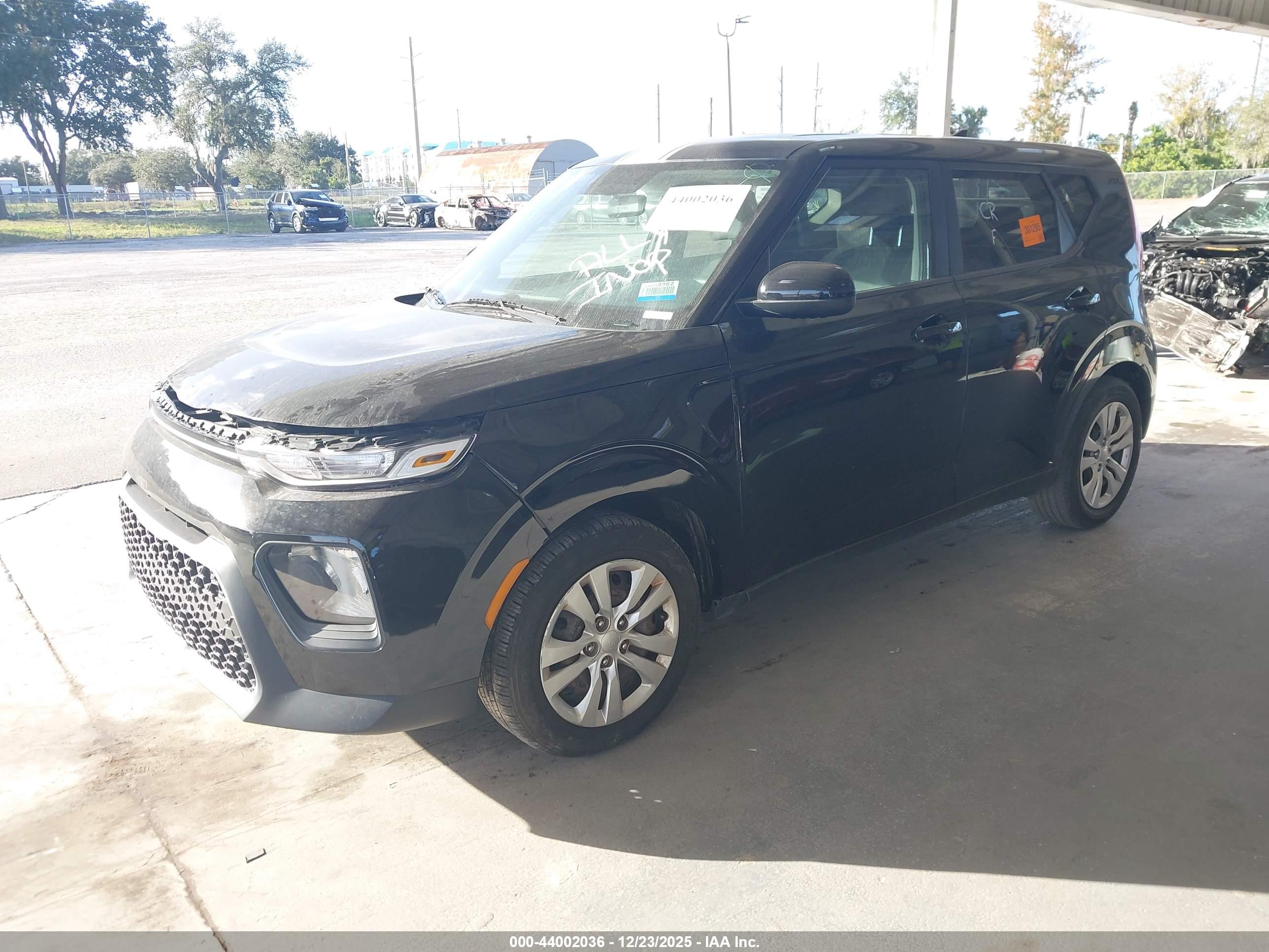 KIA SOUL image 2