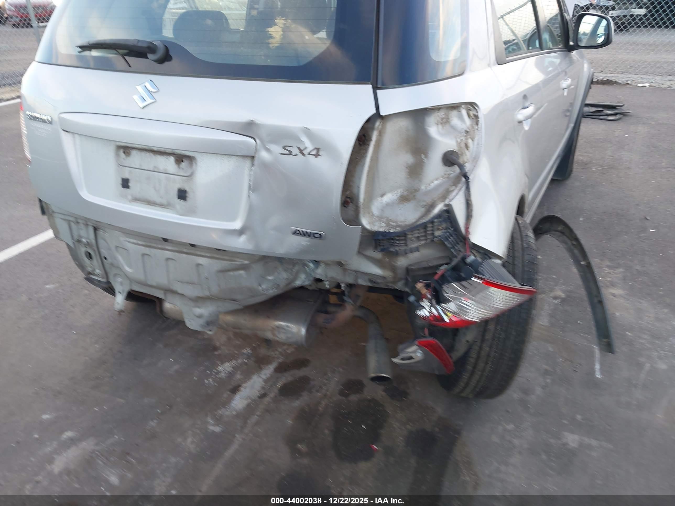 SUZUKI SX4 image 6
