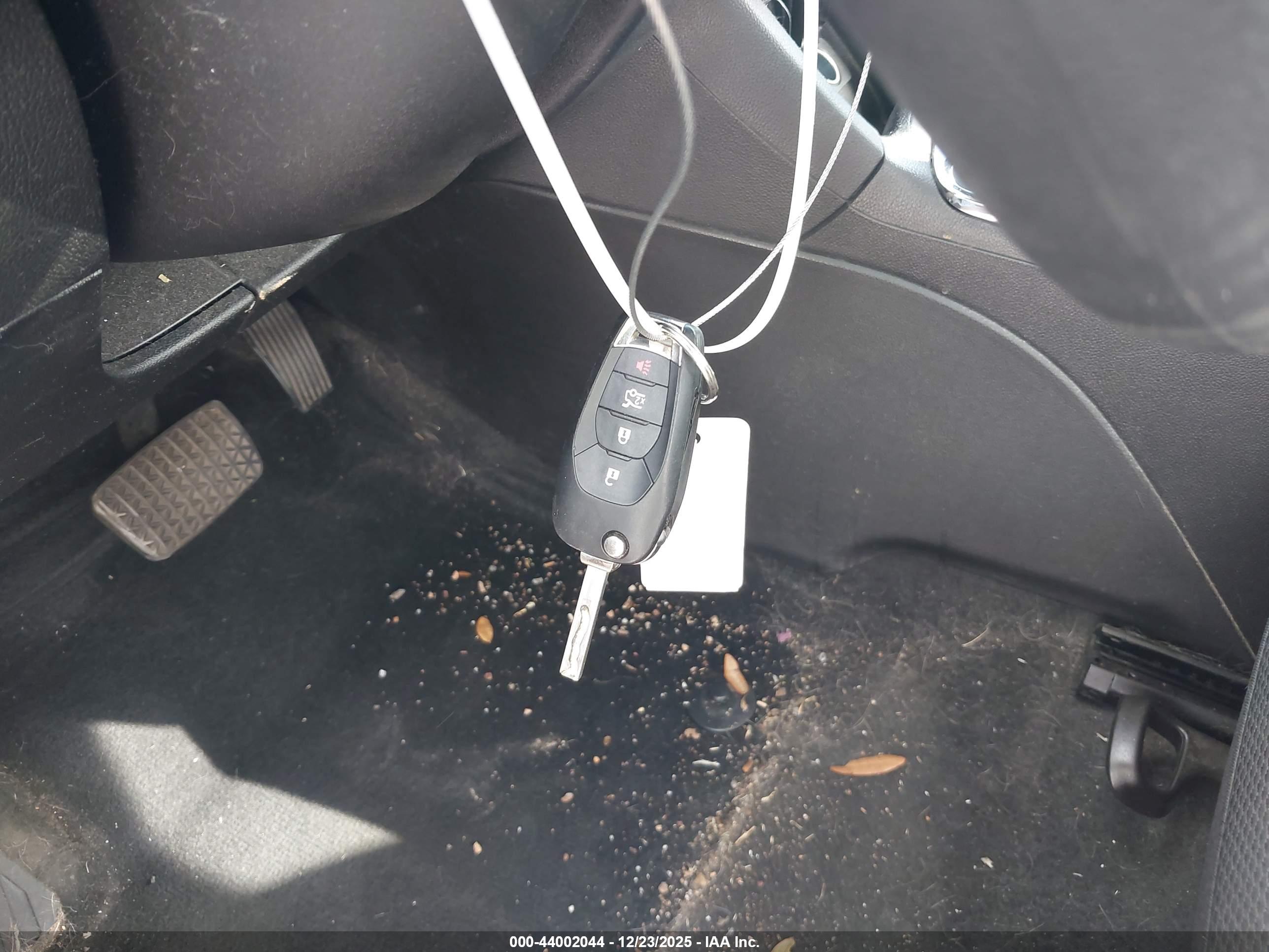 CHEVROLET CRUZE image 11