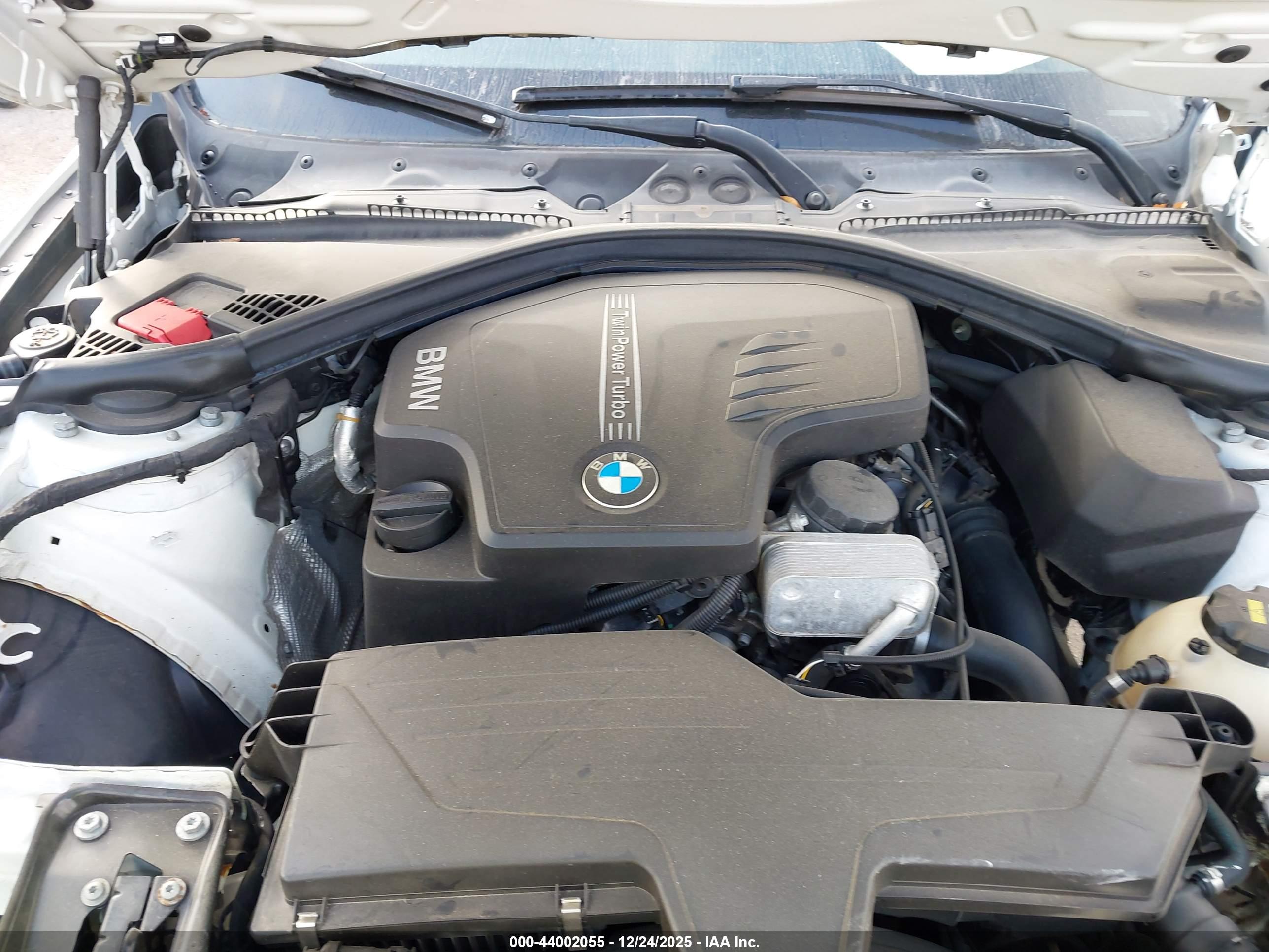 BMW 328I image 10