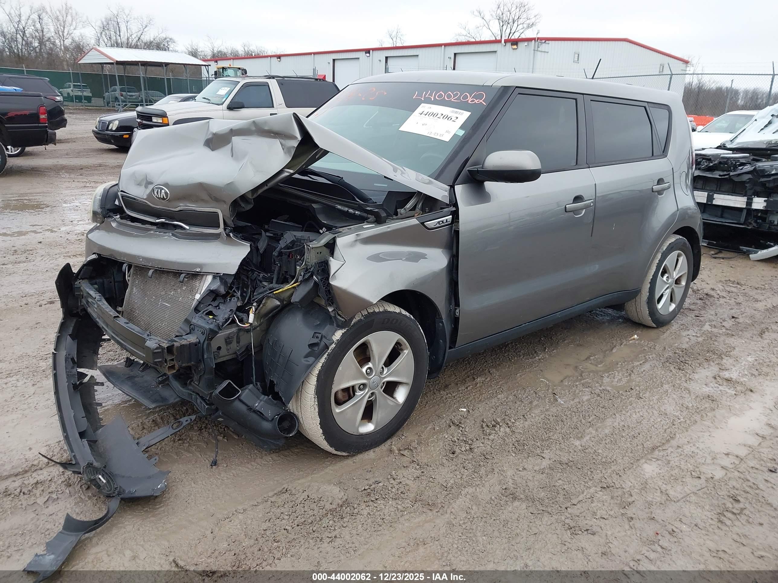 KIA SOUL image 2