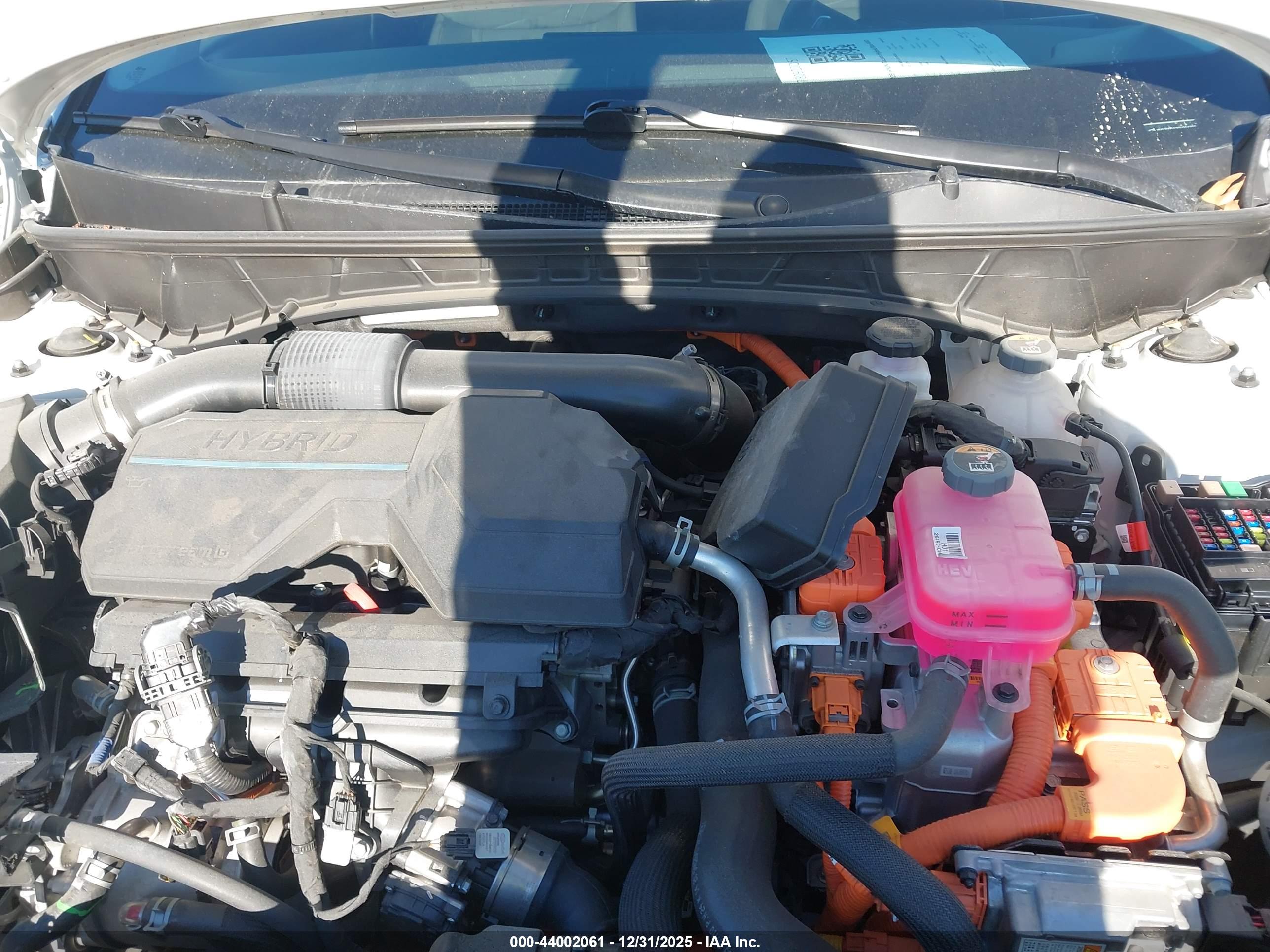 HYUNDAI TUCSON image 10
