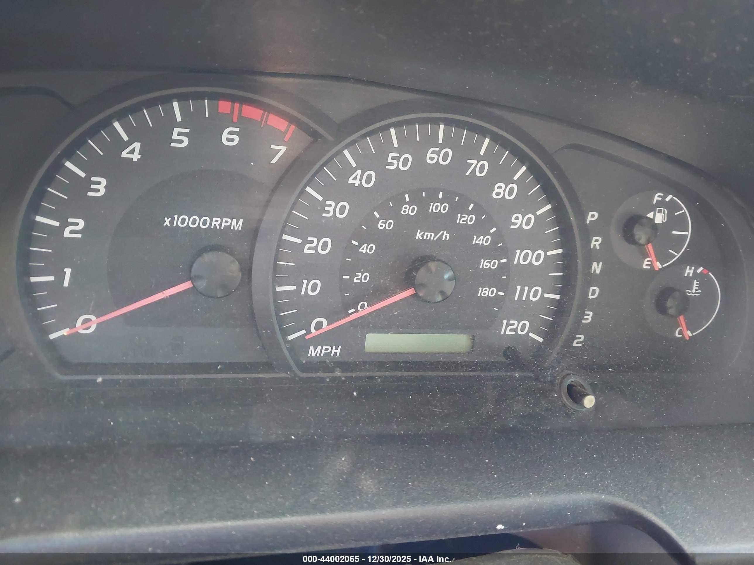 TOYOTA TUNDRA image 7