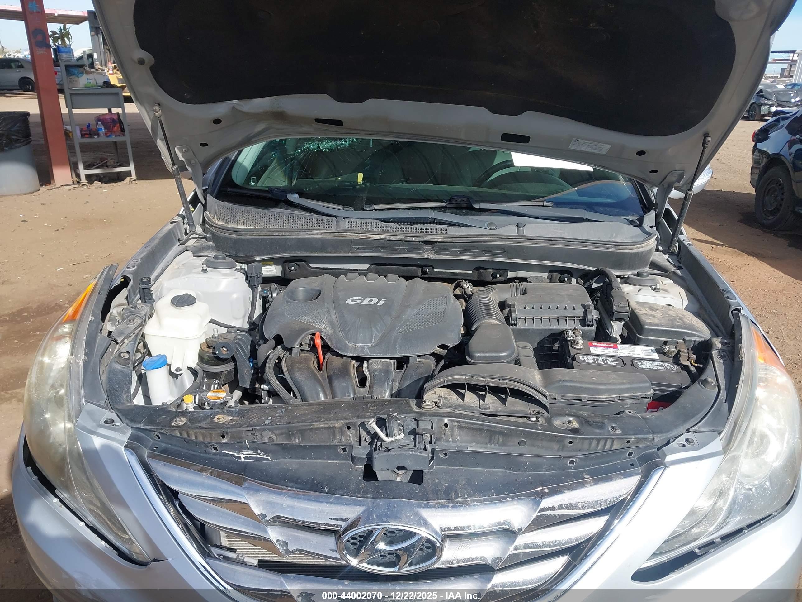 HYUNDAI SONATA image 10
