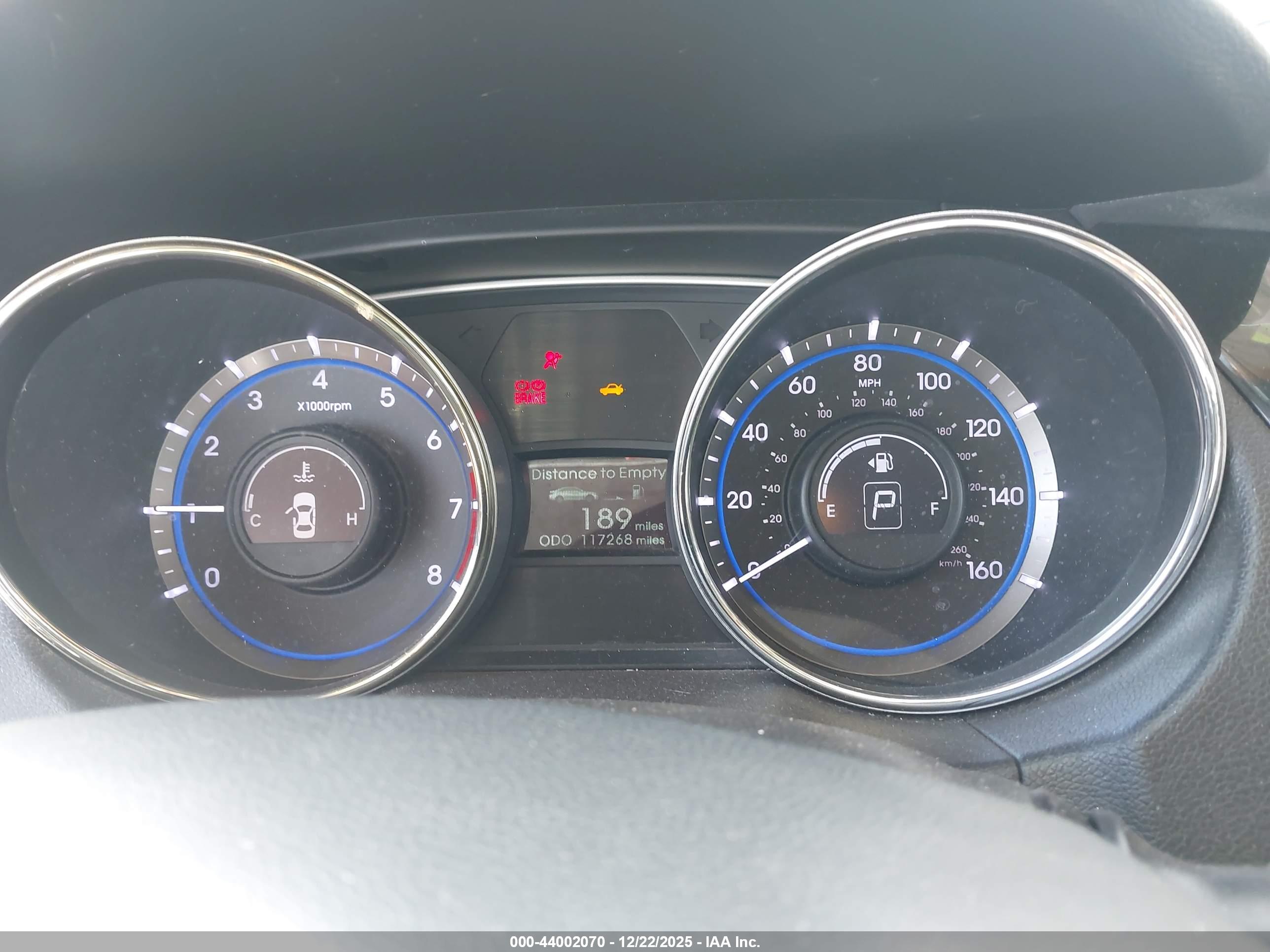 HYUNDAI SONATA image 7