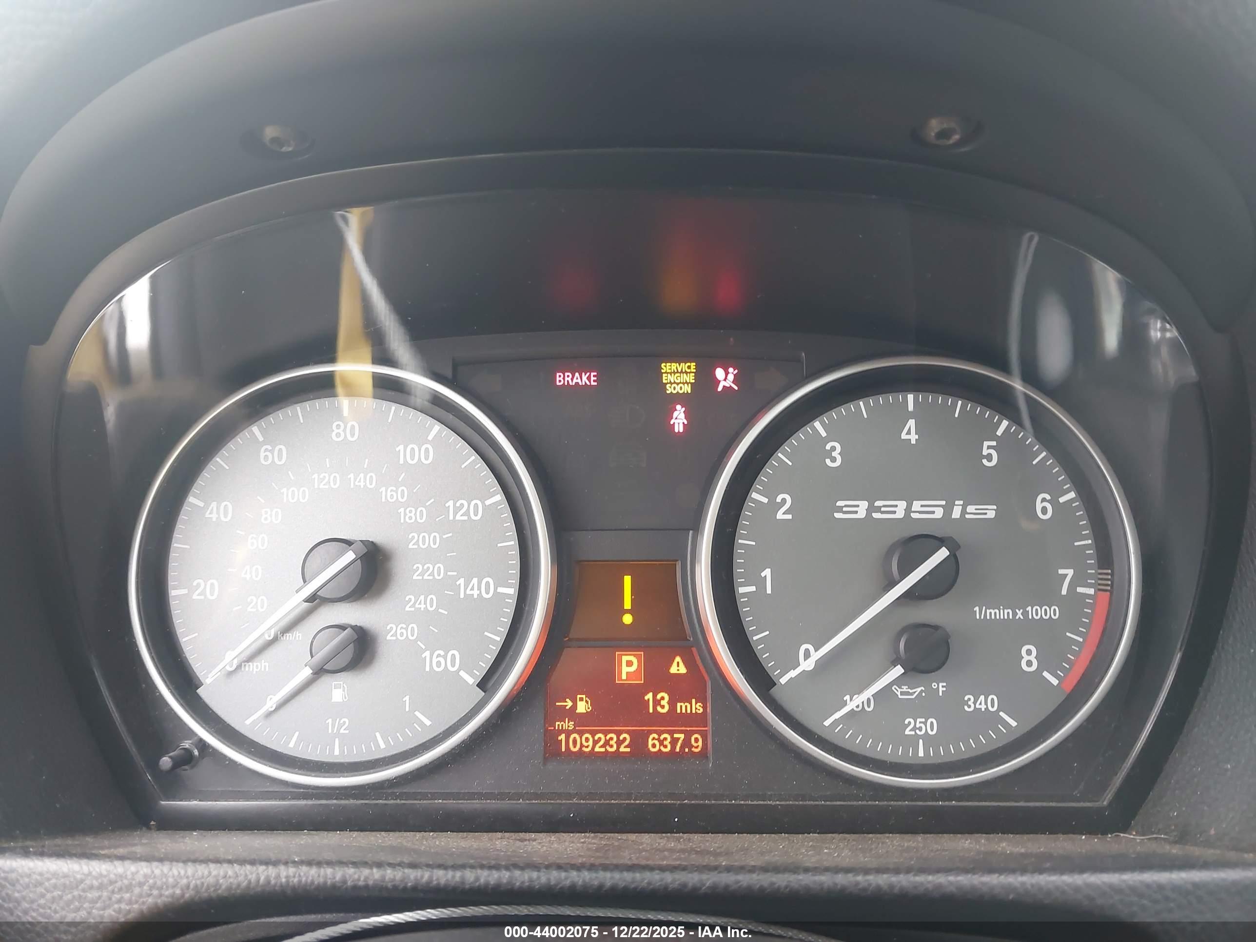 BMW 335IS image 7