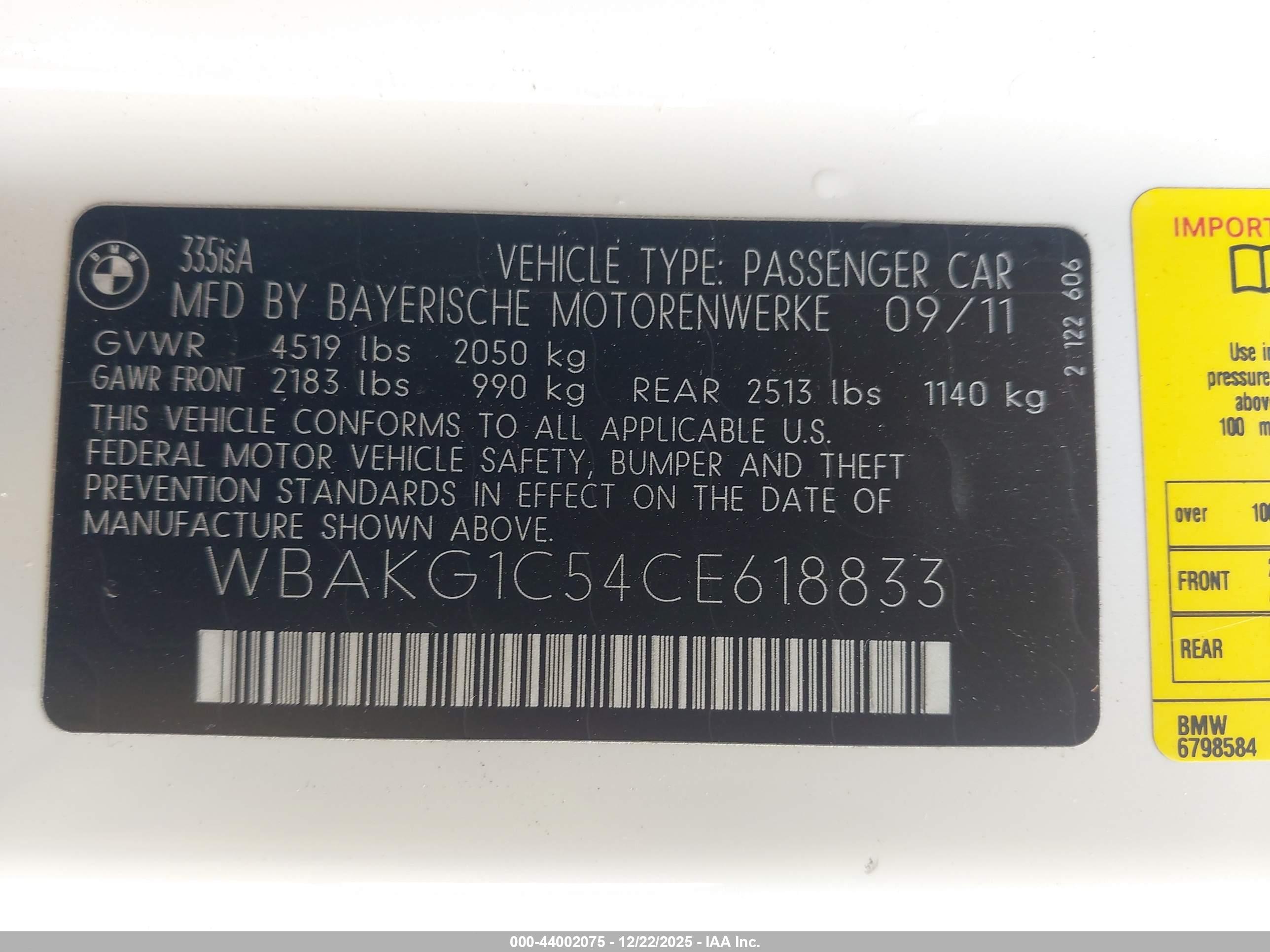 BMW 335IS image 9