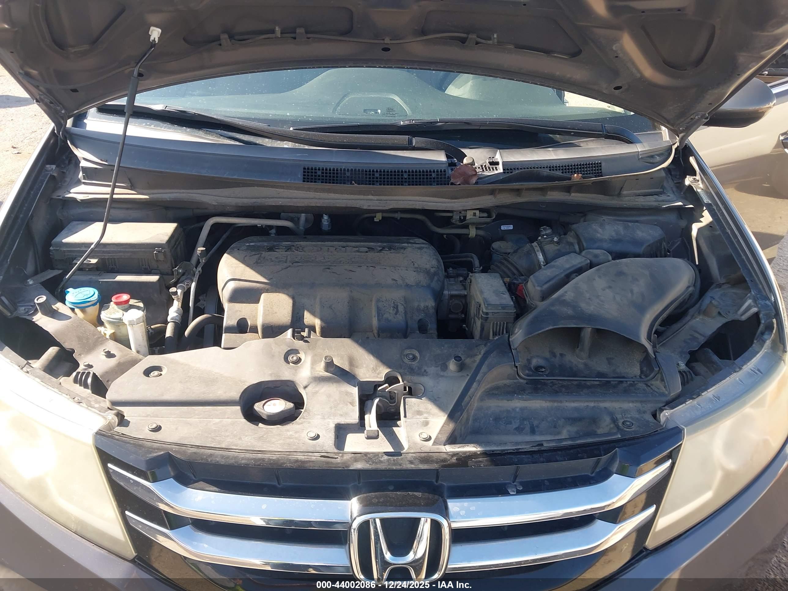 HONDA ODYSSEY image 10