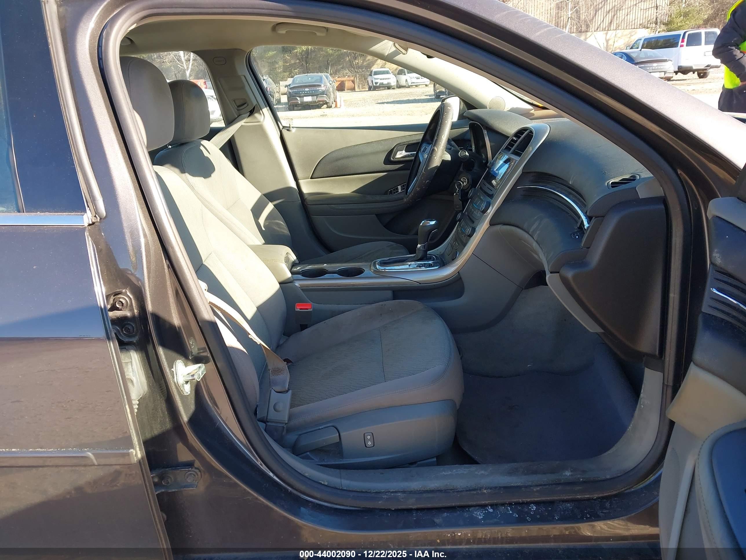 CHEVROLET MALIBU image 5