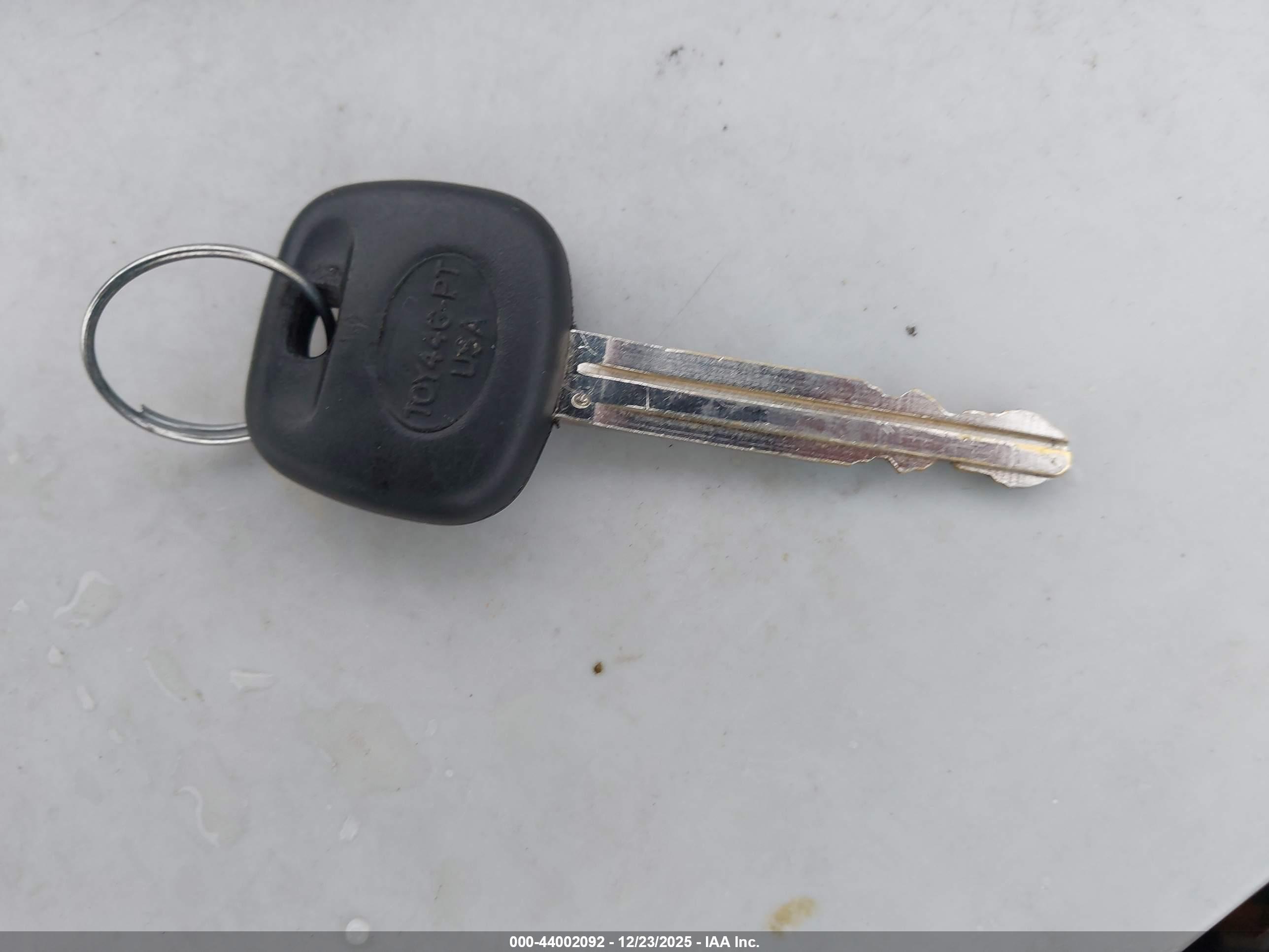 TOYOTA CAMRY image 11