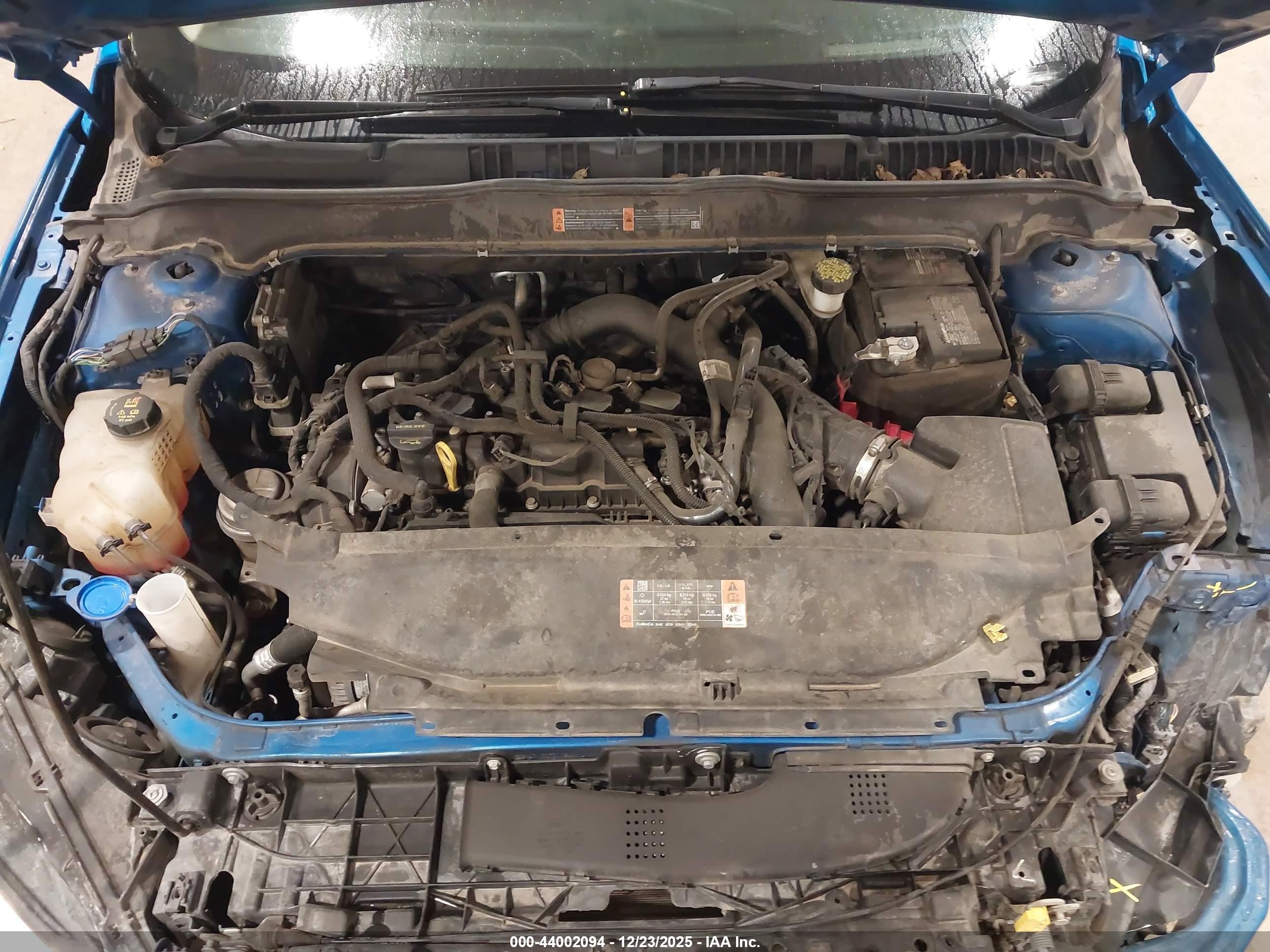 FORD FUSION image 10