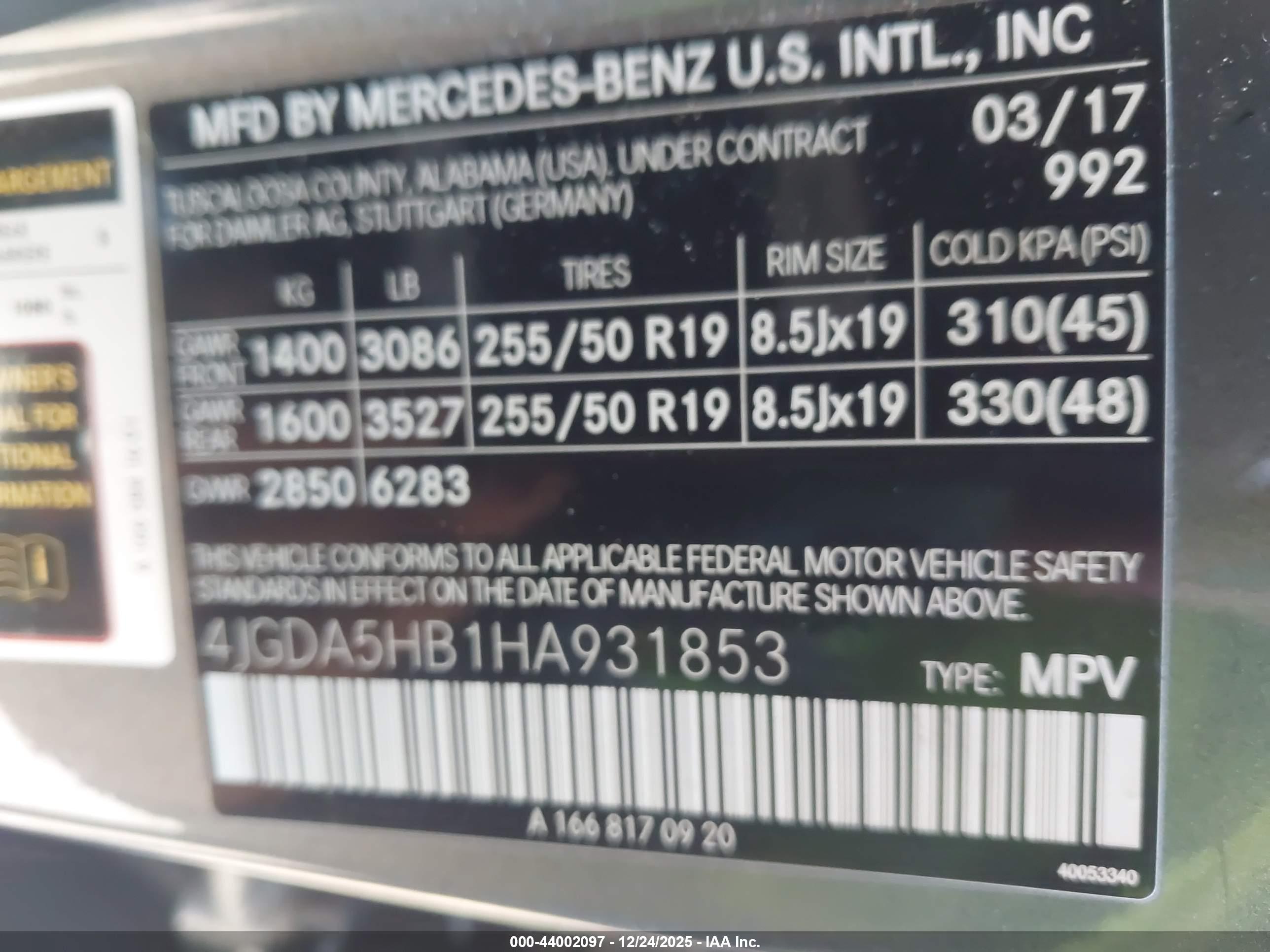 MERCEDES-BENZ GLE image 9