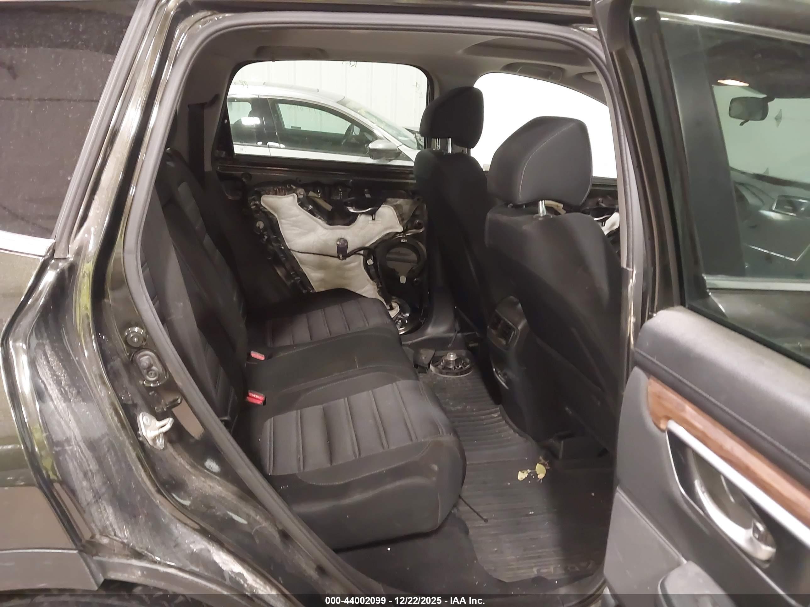HONDA CR-V image 8