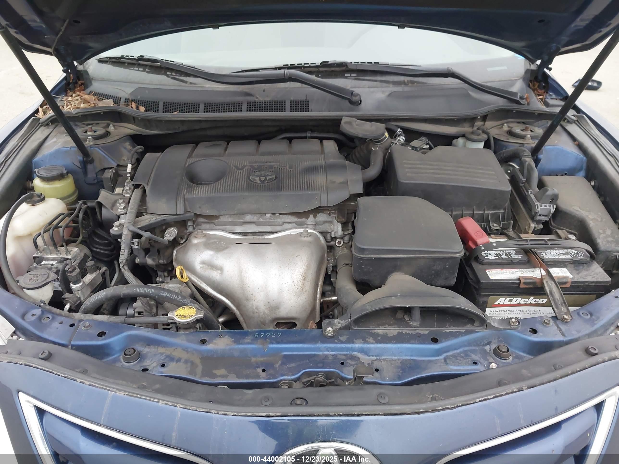 TOYOTA CAMRY image 10