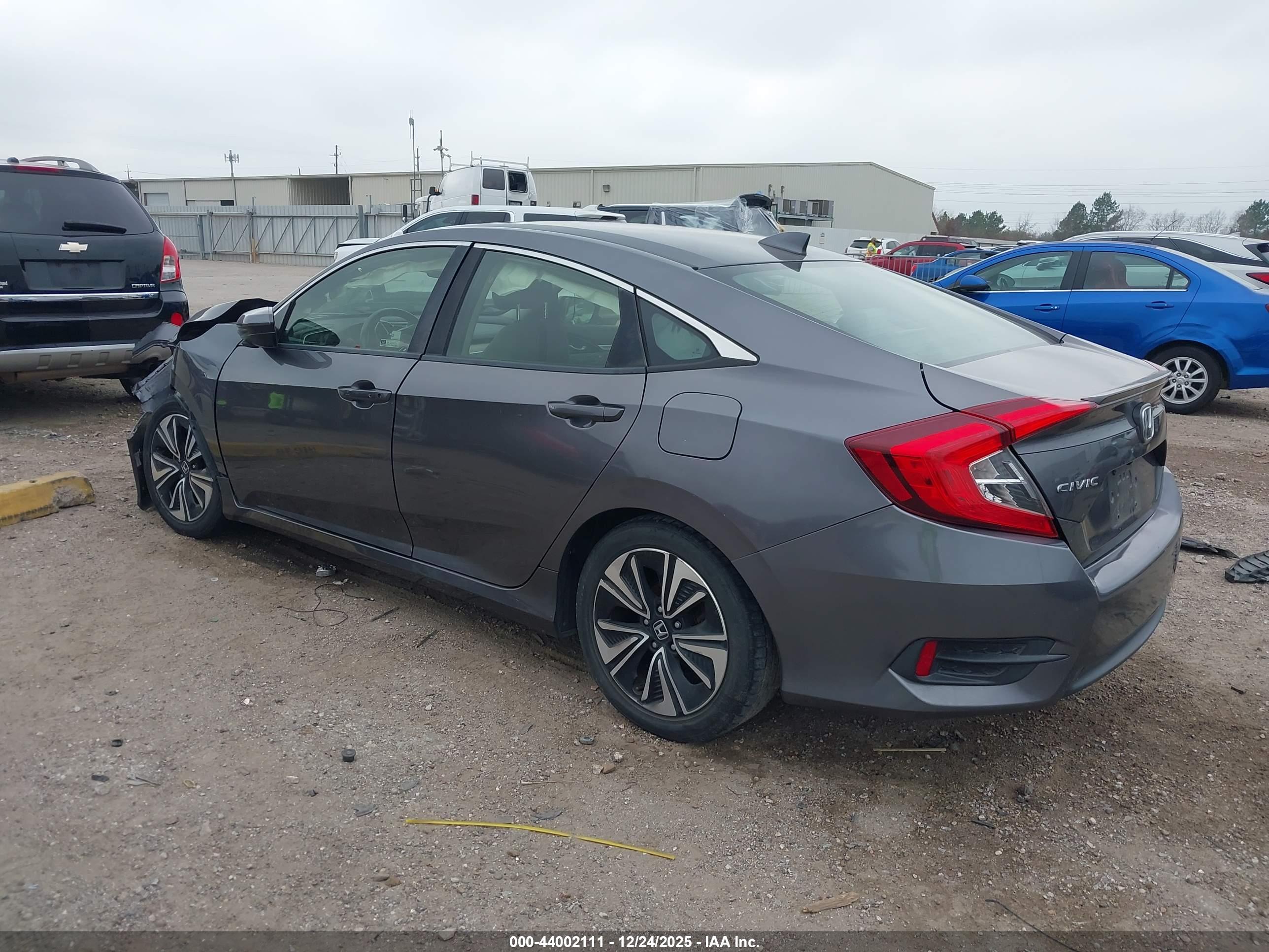 HONDA CIVIC image 3