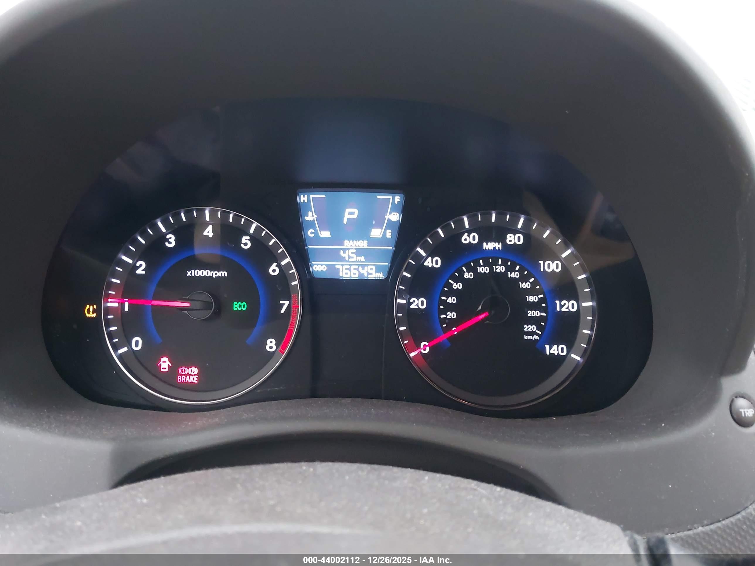 HYUNDAI ACCENT image 7