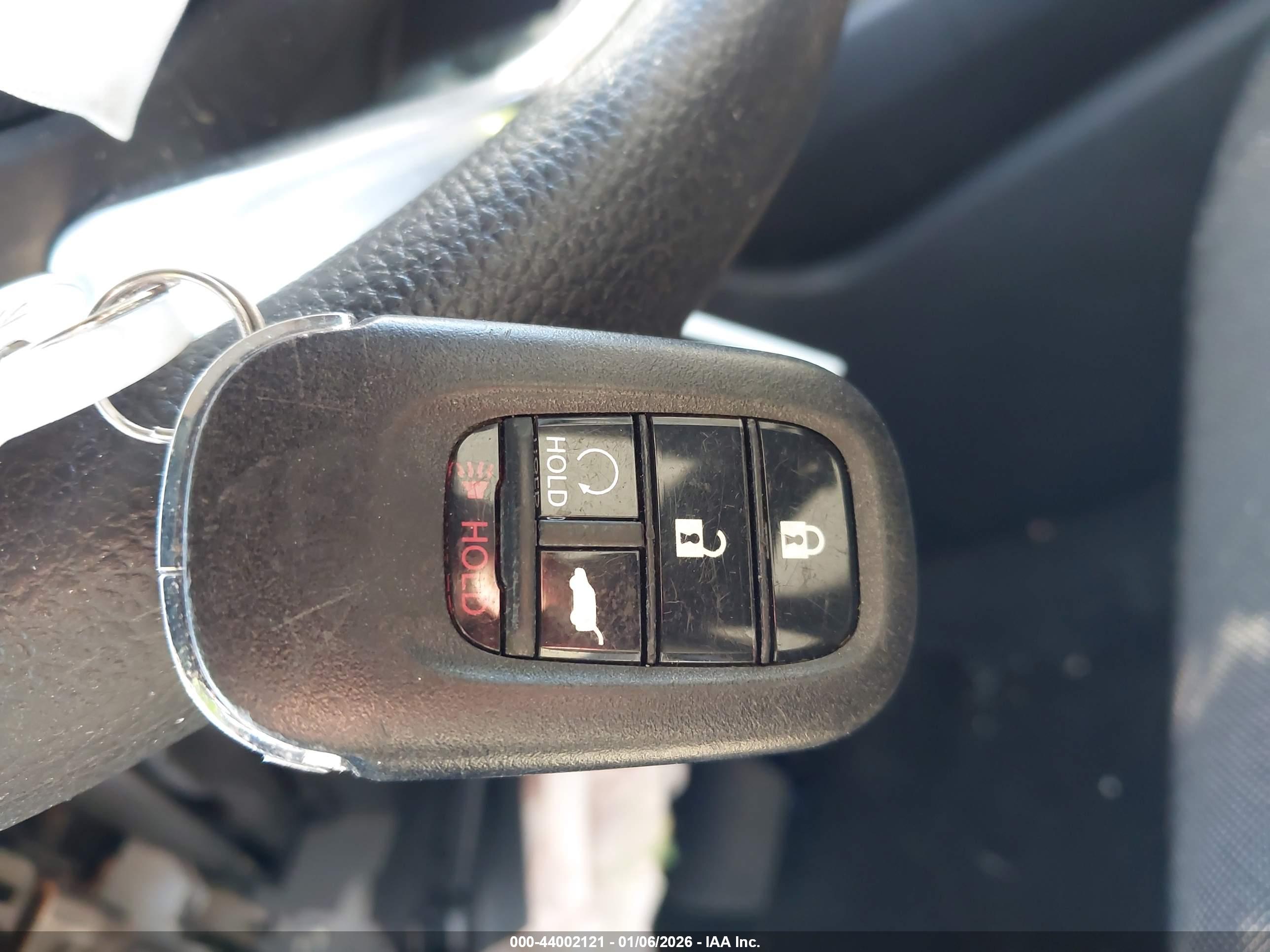 HONDA CR-V image 11