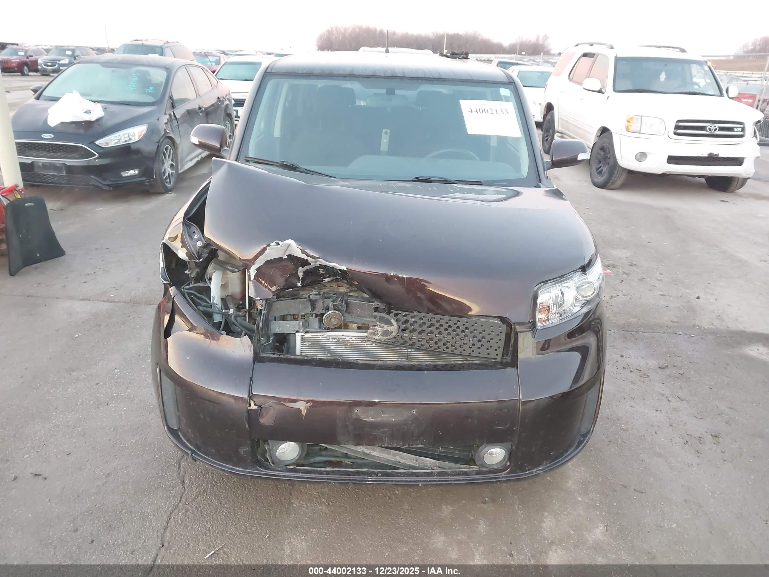 SCION XB image 6