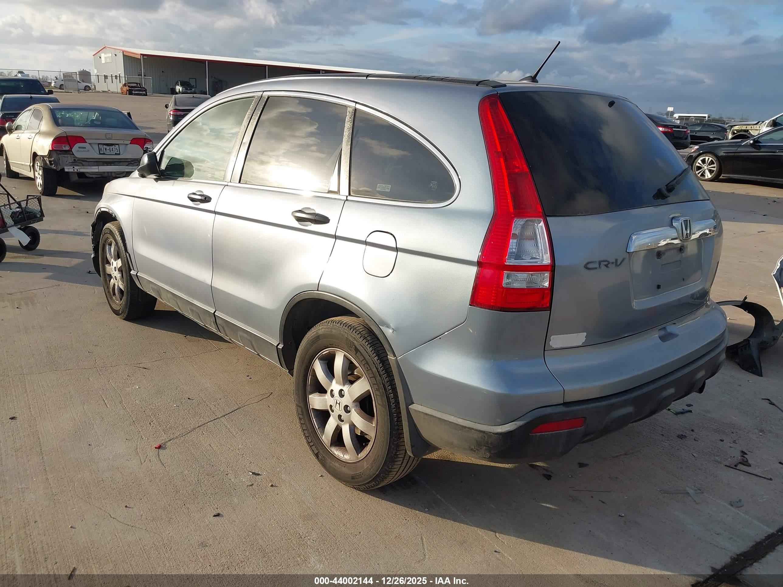 HONDA CR-V image 3